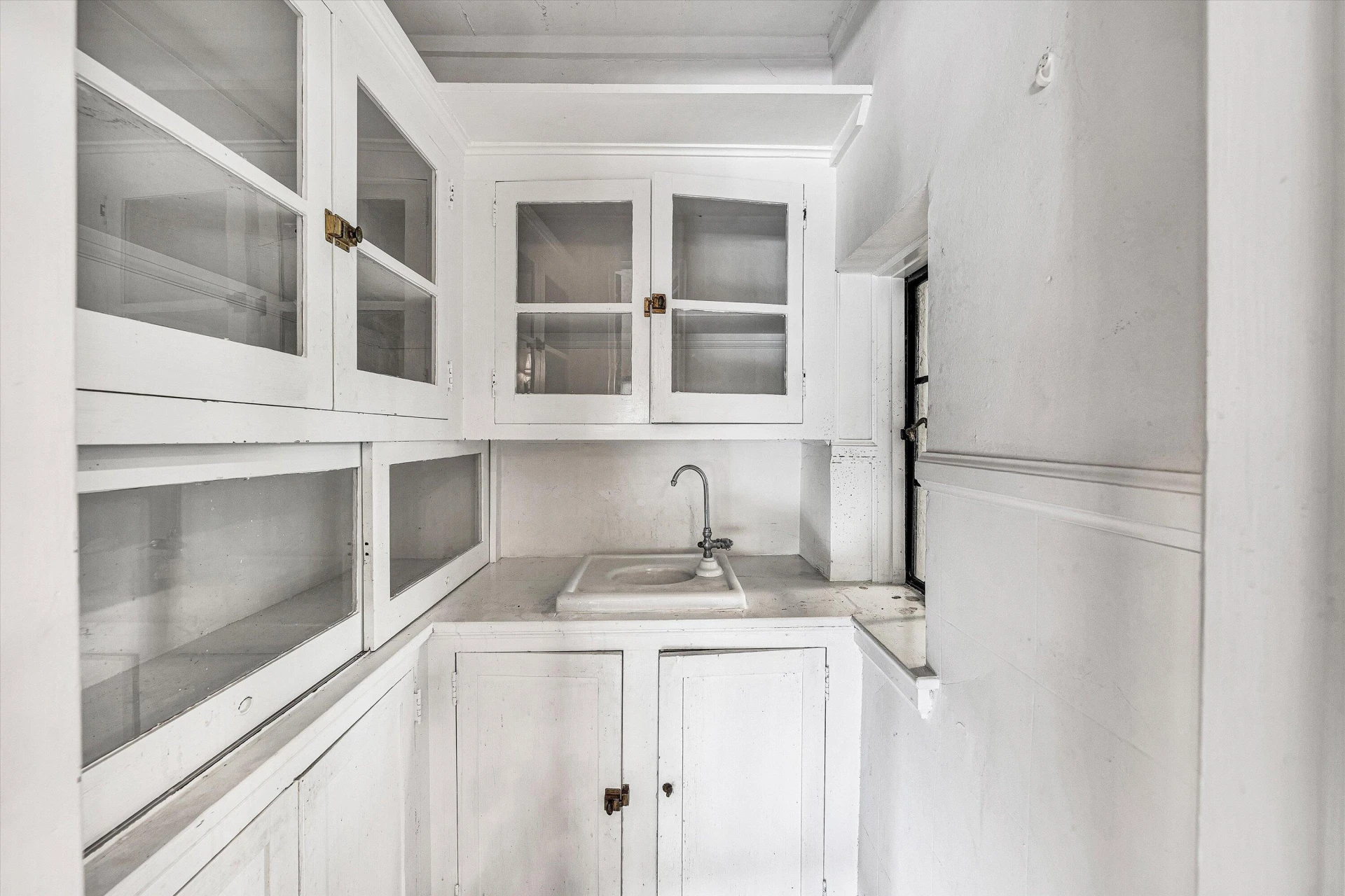2752 Jefferson ST - Photo 21
