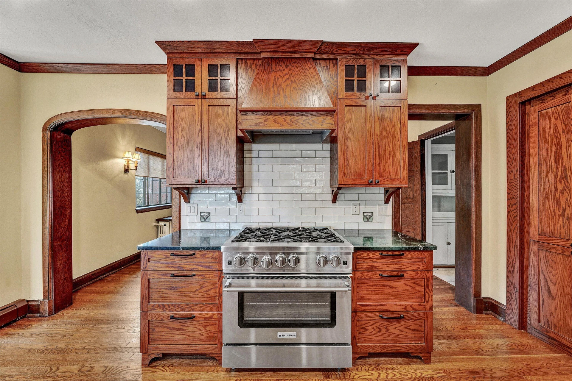 2752 Jefferson ST - Photo 26