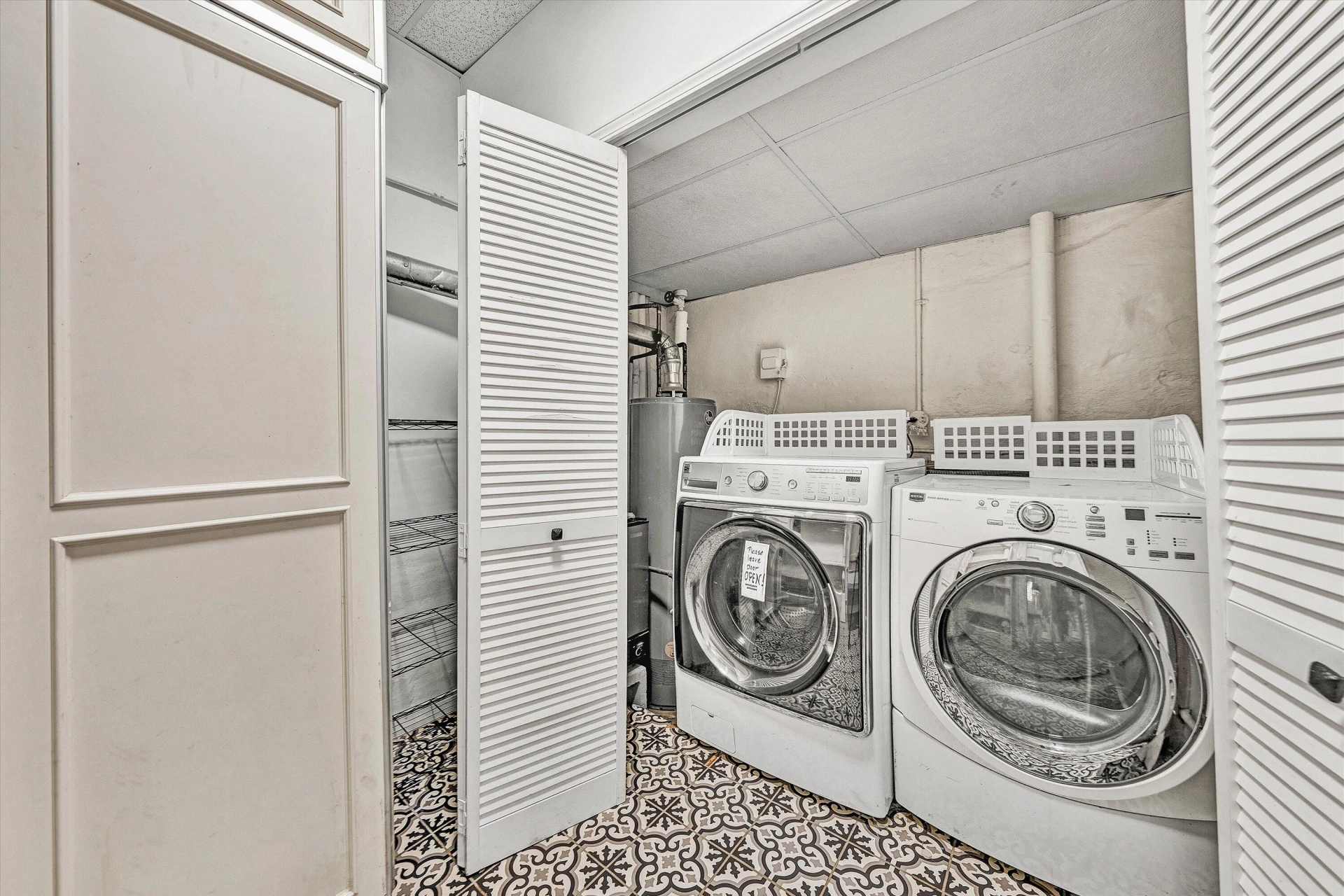 2752 Jefferson ST - Photo 33