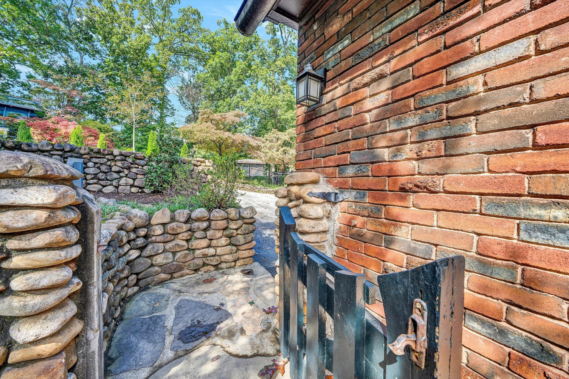 2752 Jefferson ST - Photo 70