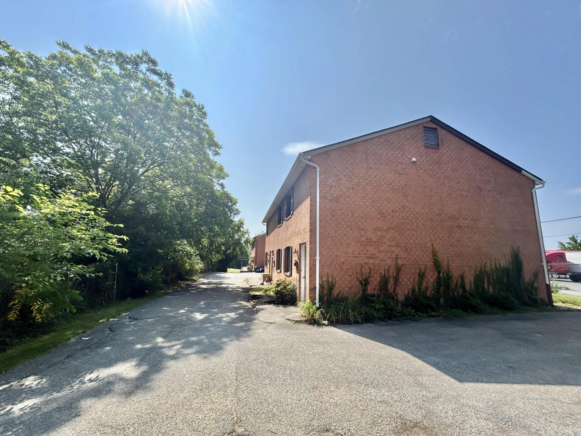 106 Lee AVE - Photo 12