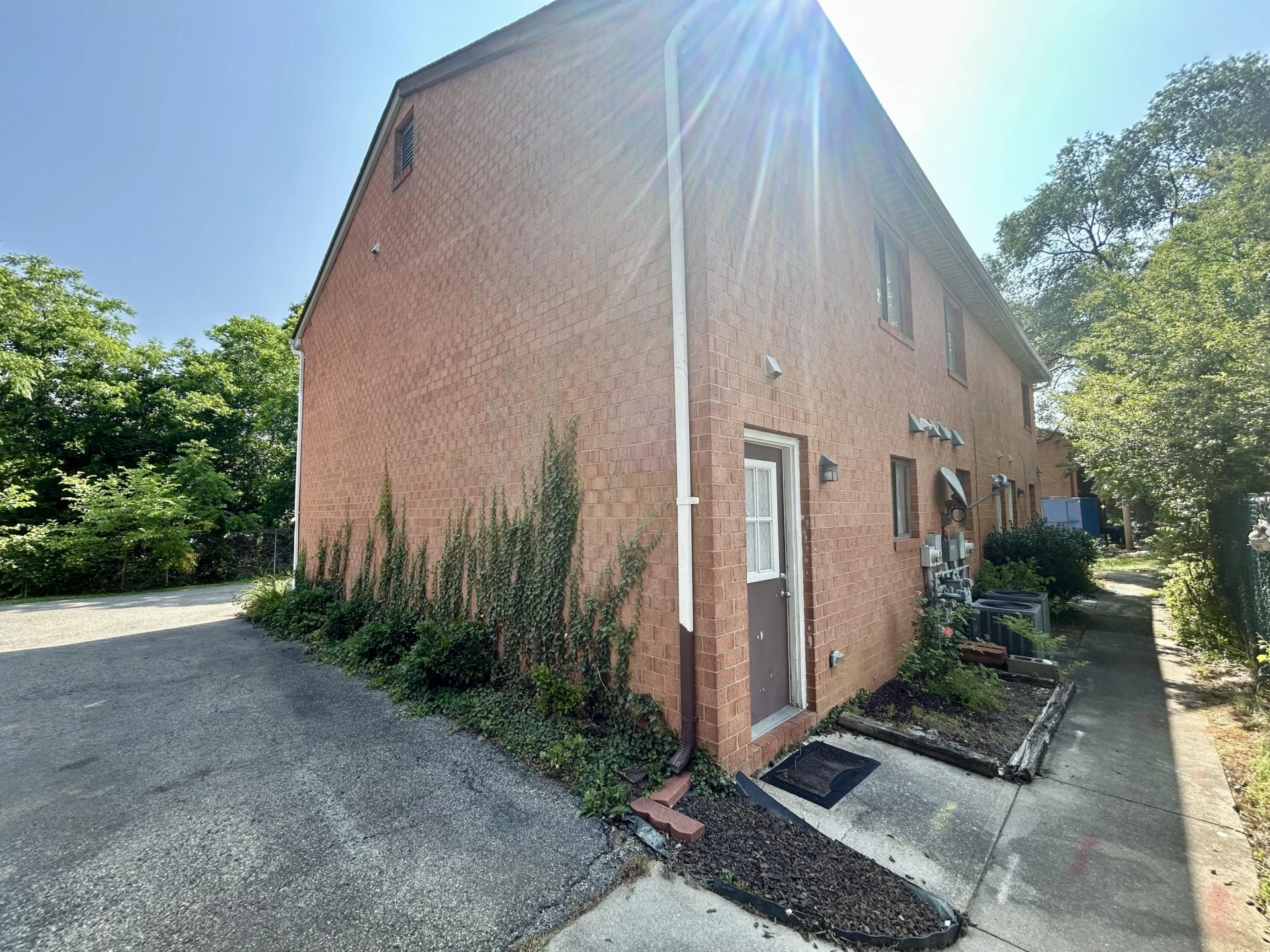 106 Lee AVE - Photo 15