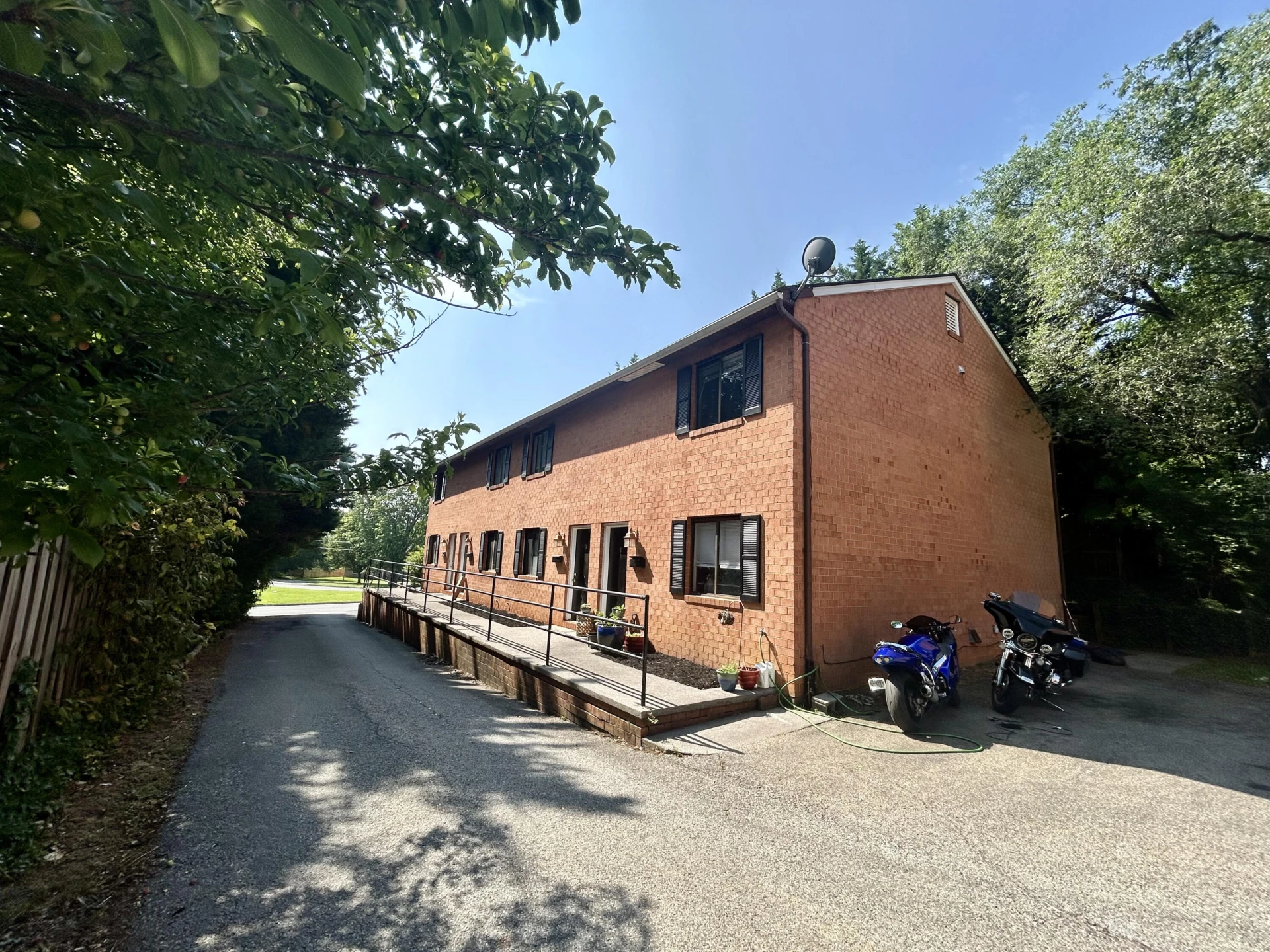 106 Lee AVE - Photo 5