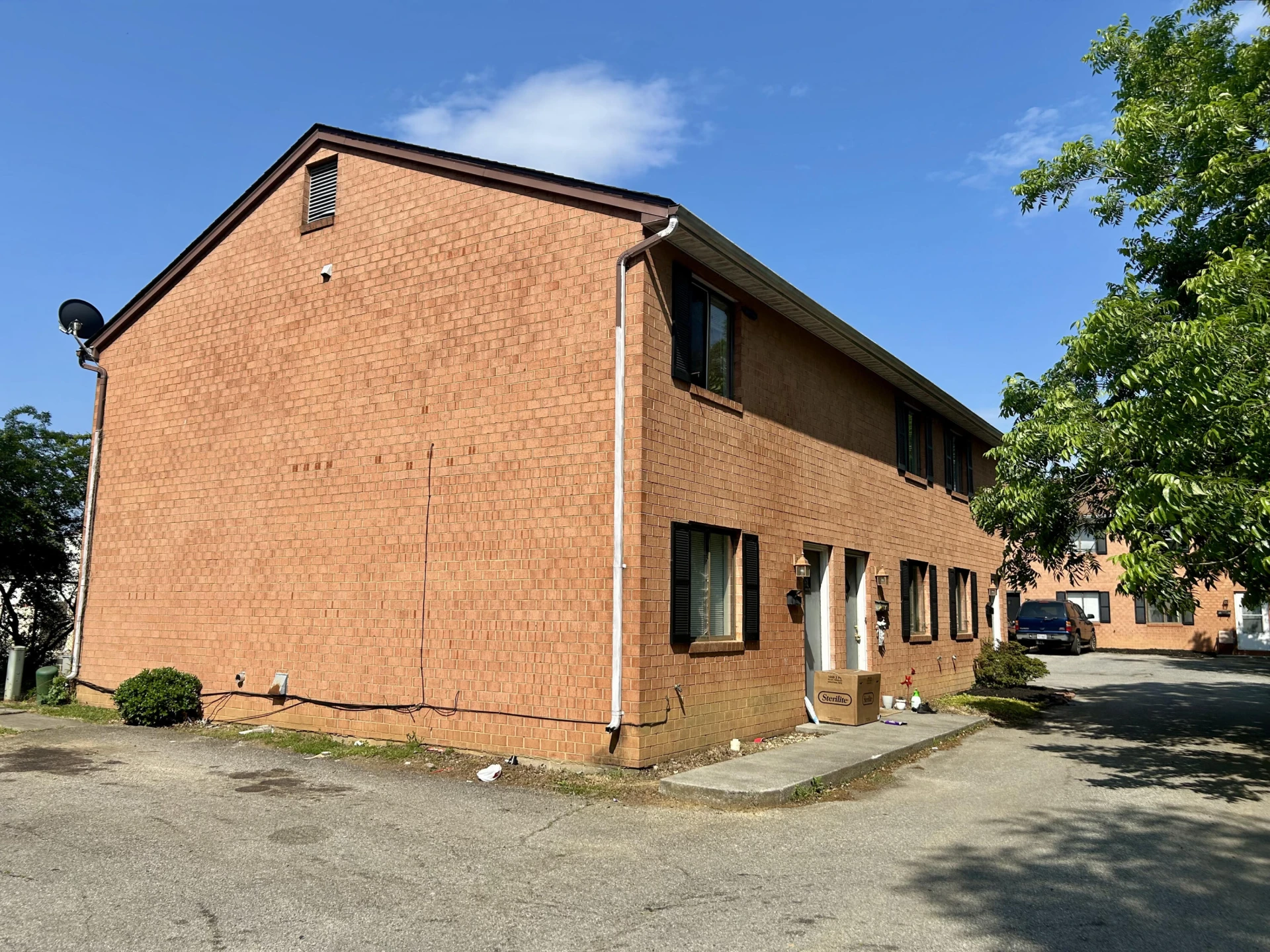 106 Lee AVE - Photo 7