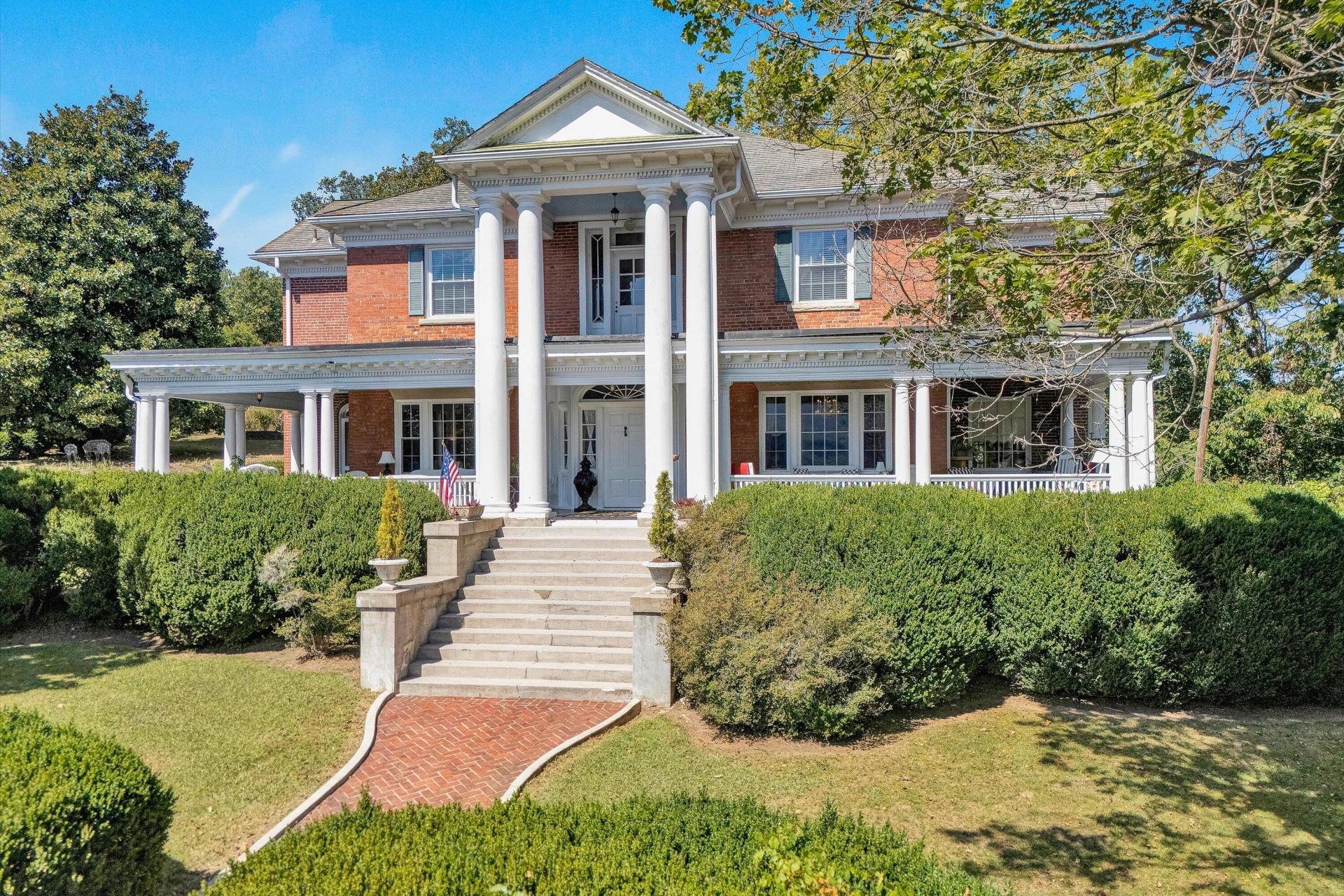1100 Mccormick BLVD - Photo 3