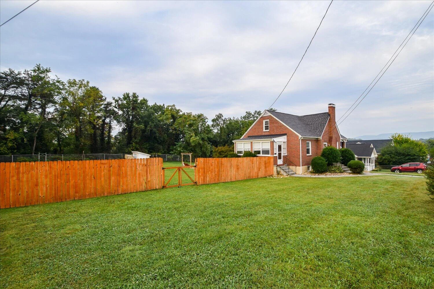 4124 Vermont AVE - Photo 24