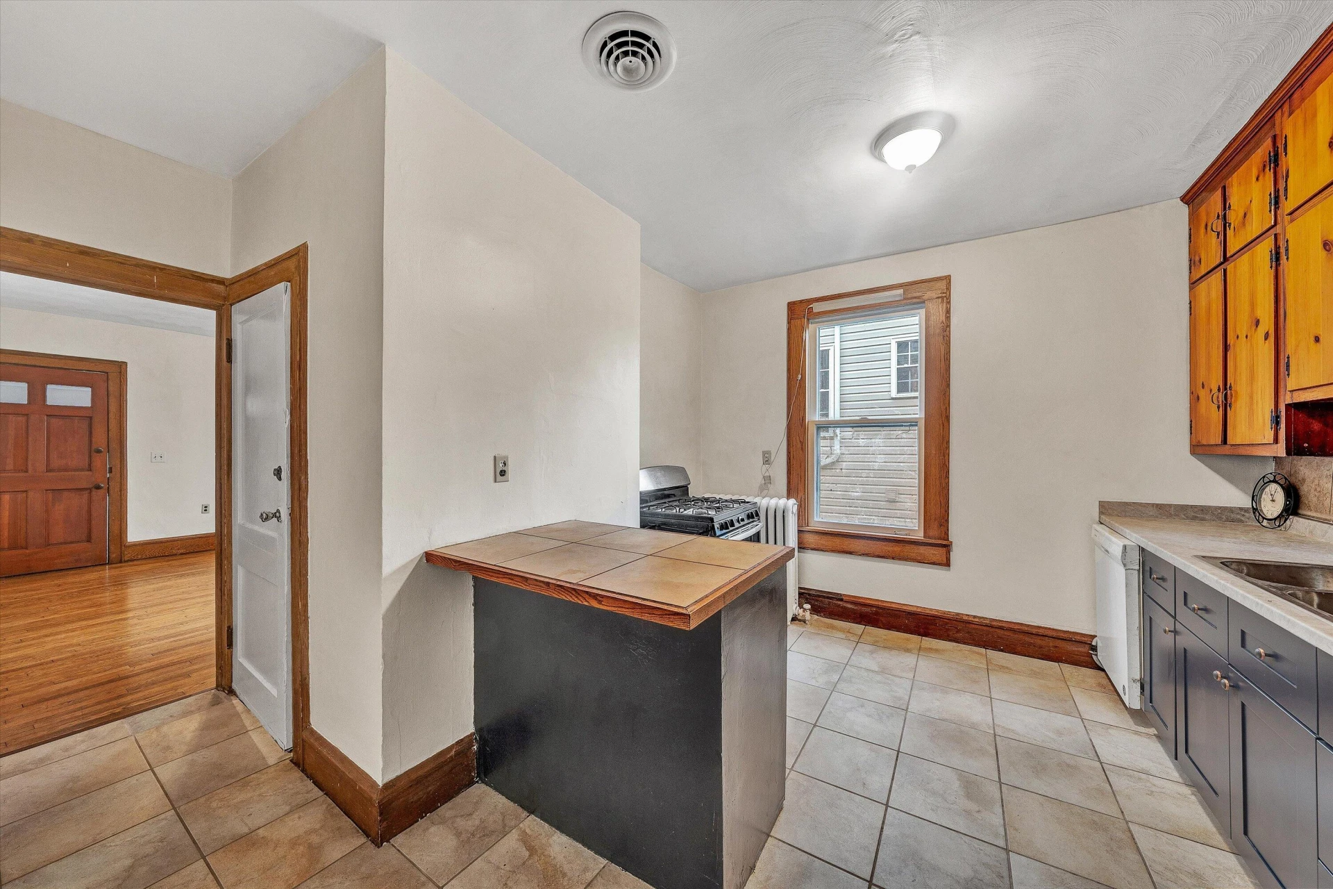 2023 Berkley AVE - Photo 21