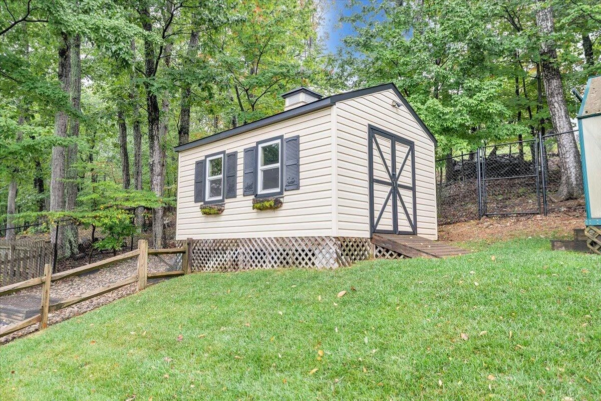 5139 Remington RD - Photo 76