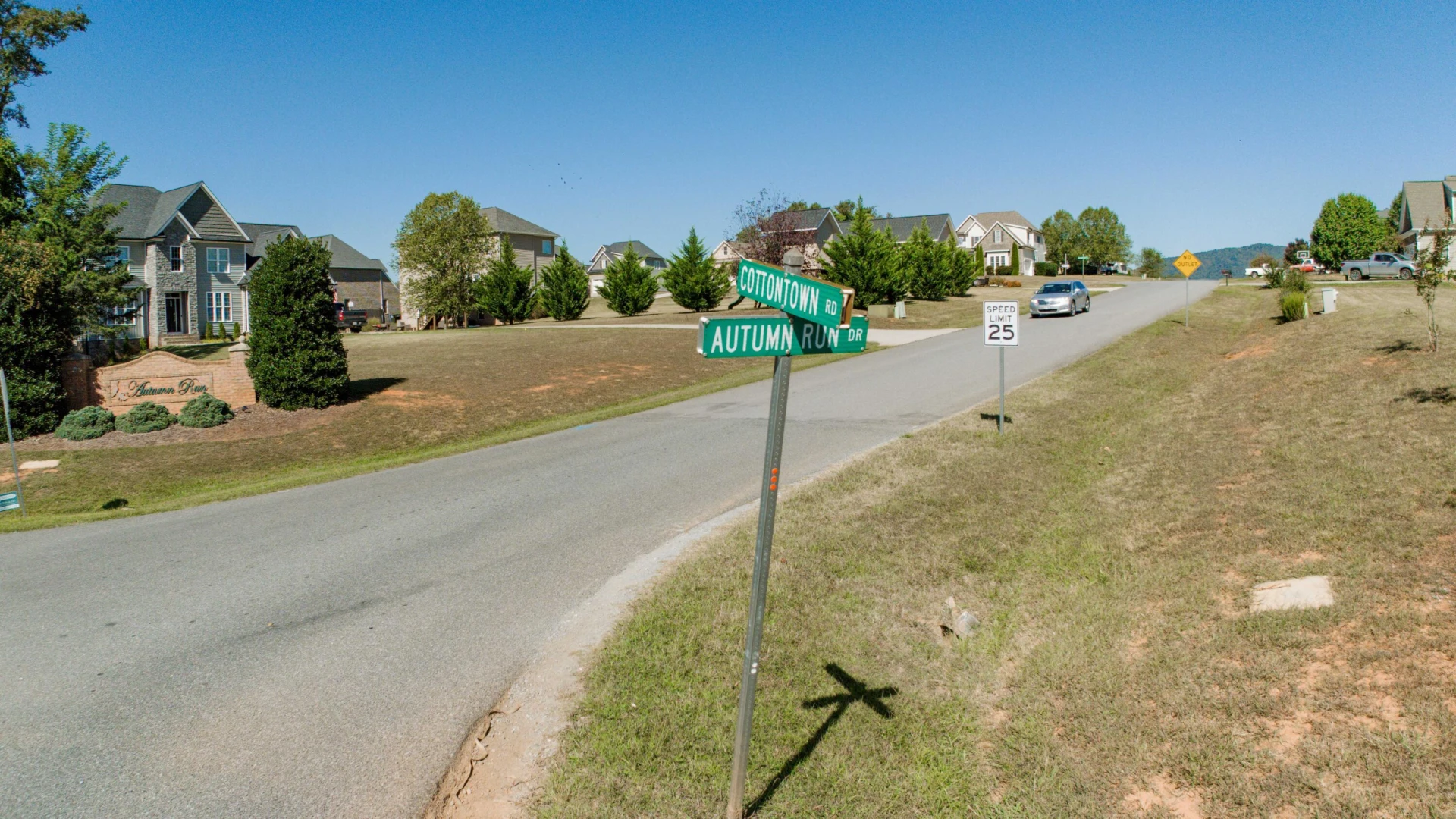 1079 High Oaks DR - Photo 22
