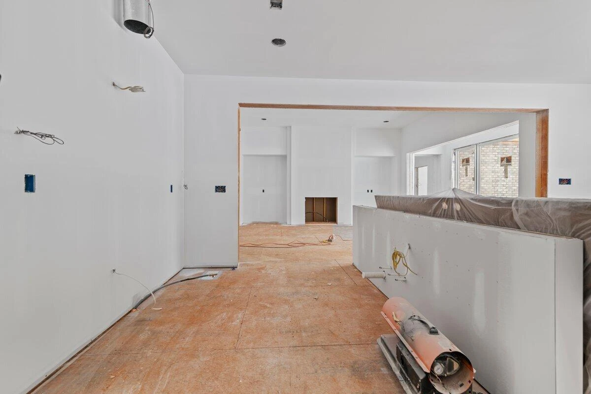 1079 High Oaks DR - Photo 34