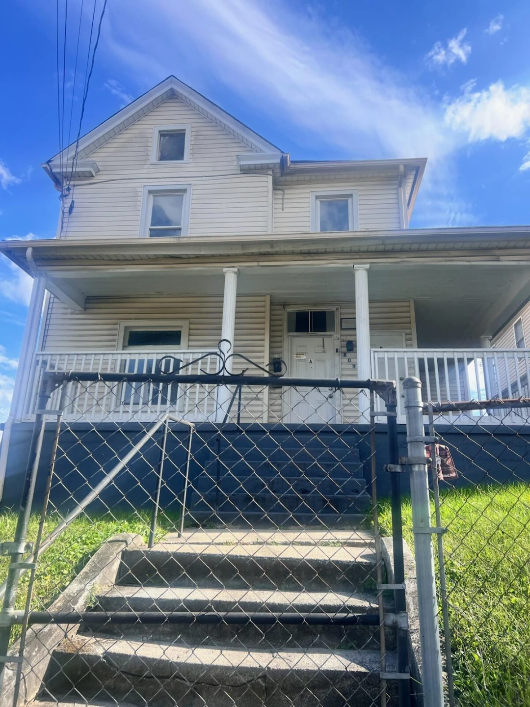 809 Jamison AVE