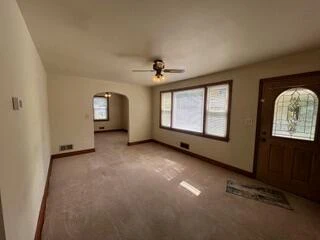 208 Wentworth AVE - Photo 18