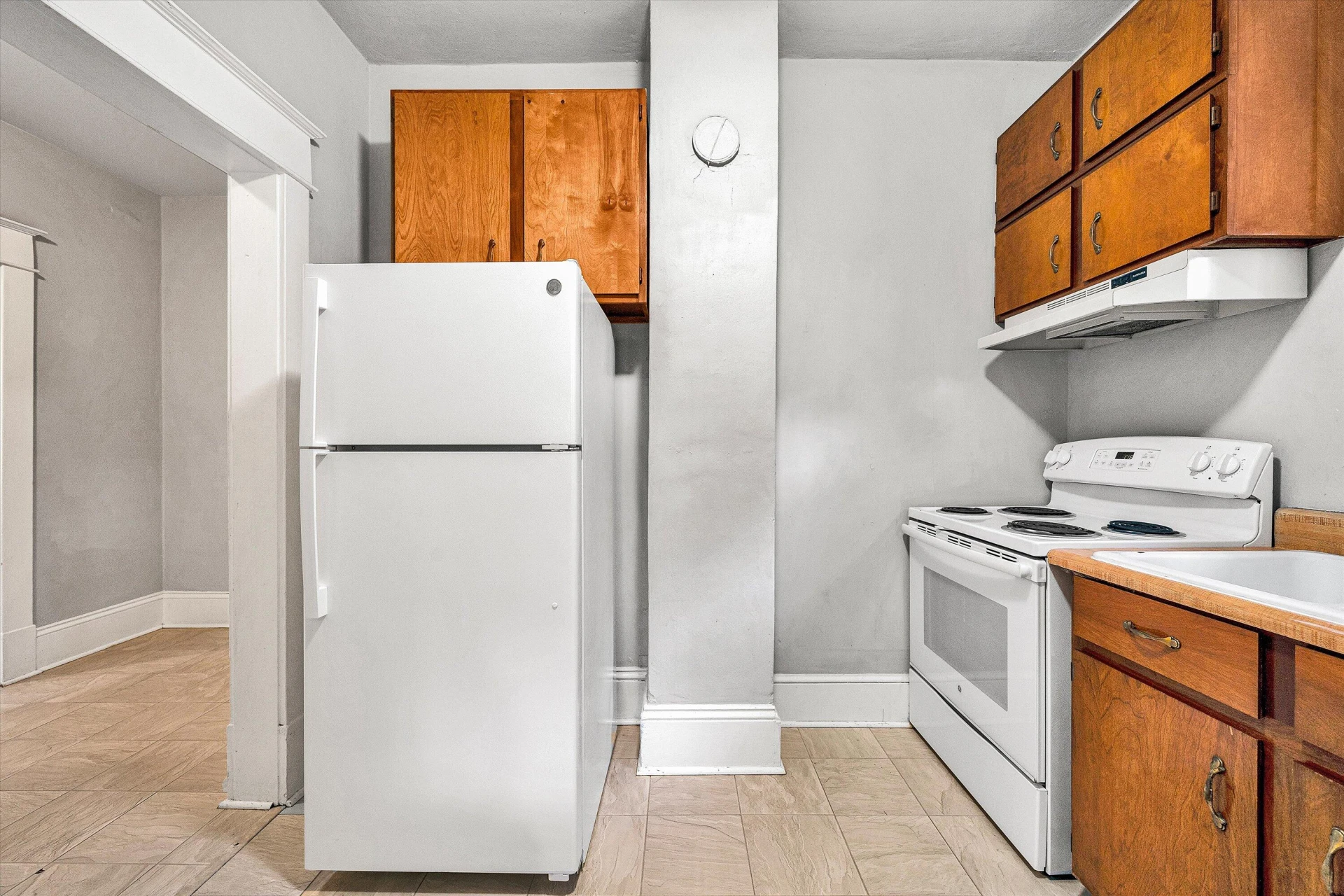 1506 Maple AVE - Photo 17