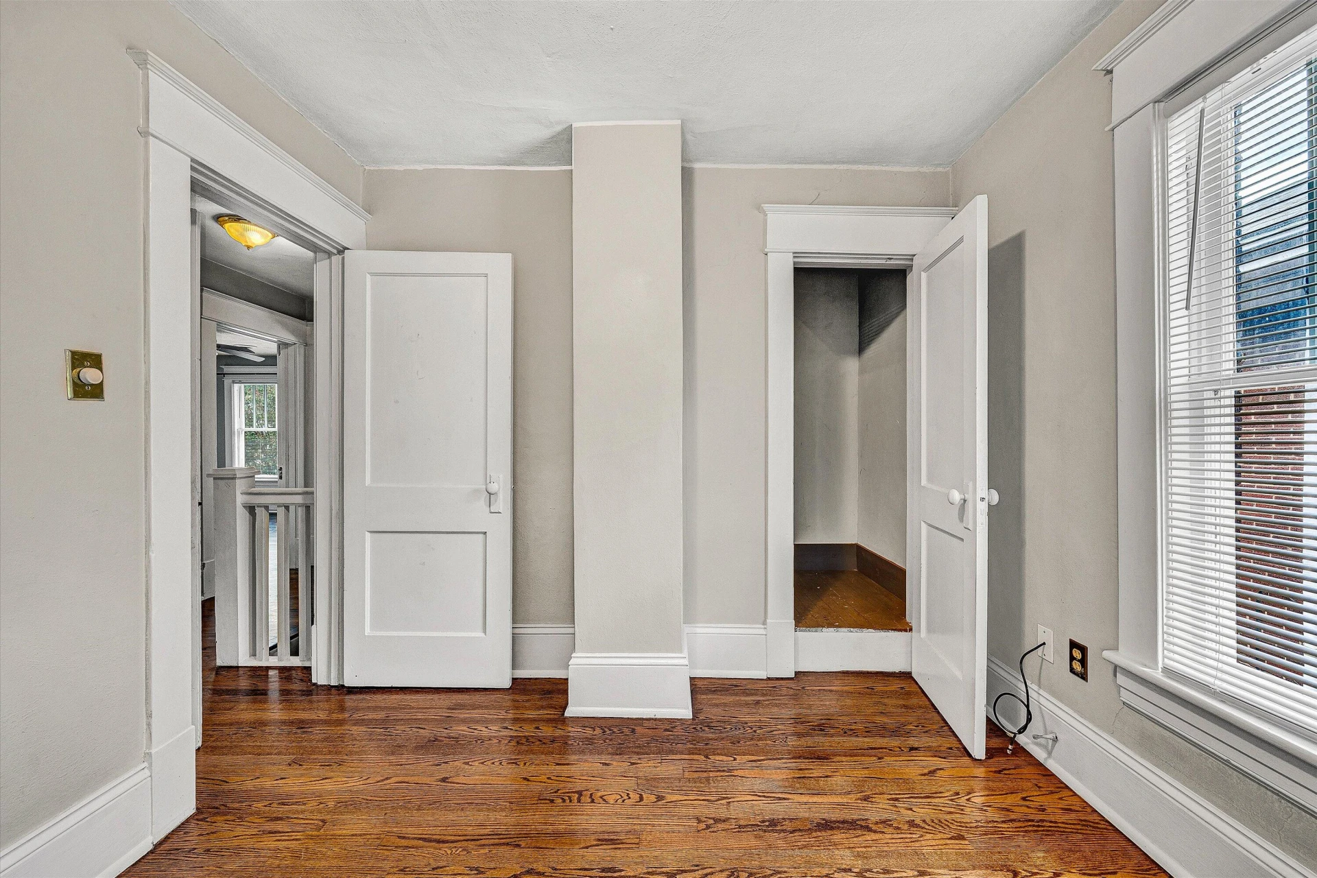 1506 Maple AVE - Photo 31