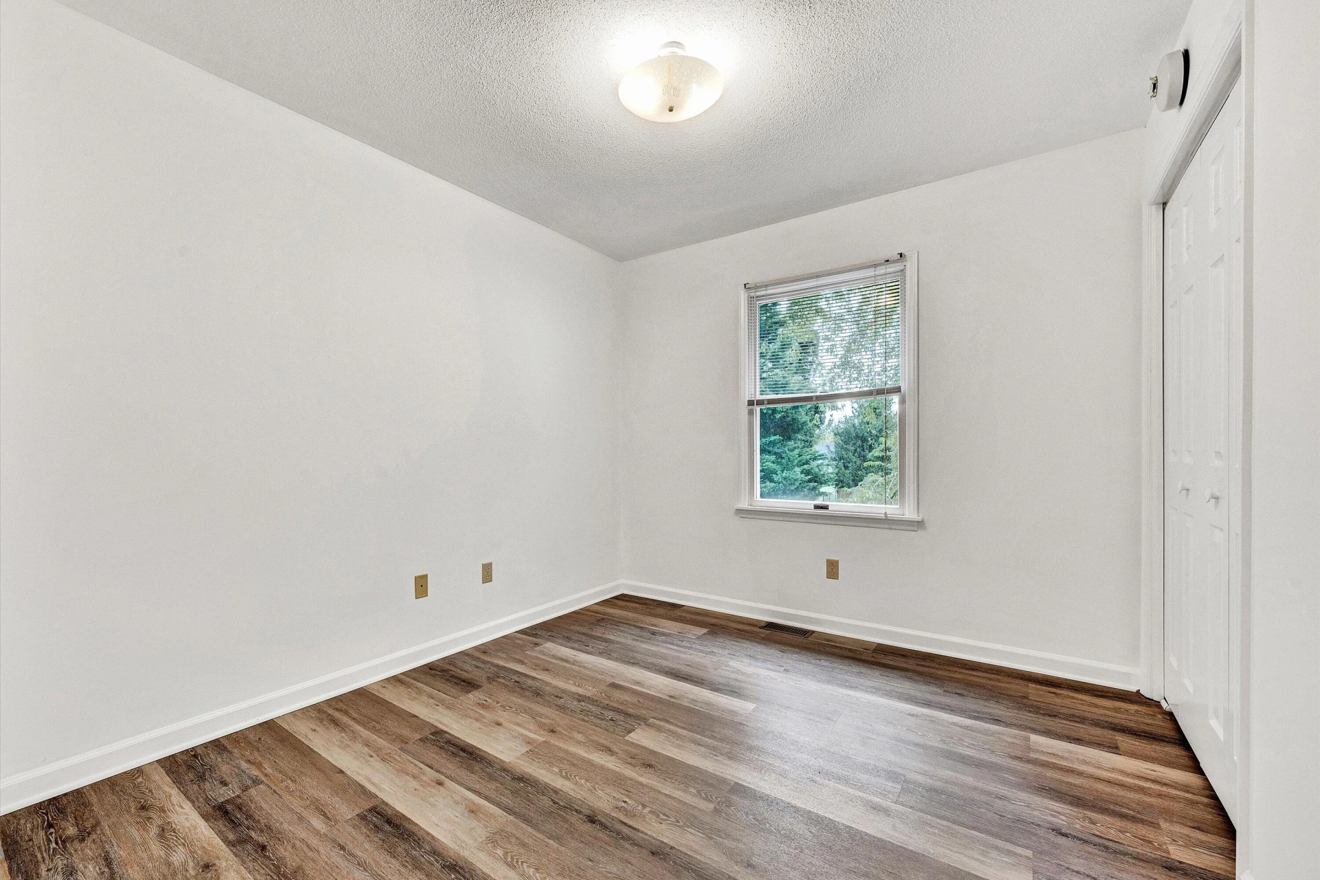 100 Franklin Parke CT - Photo 21