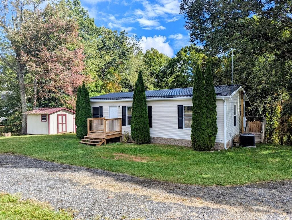 3335 Daniels Run RD
