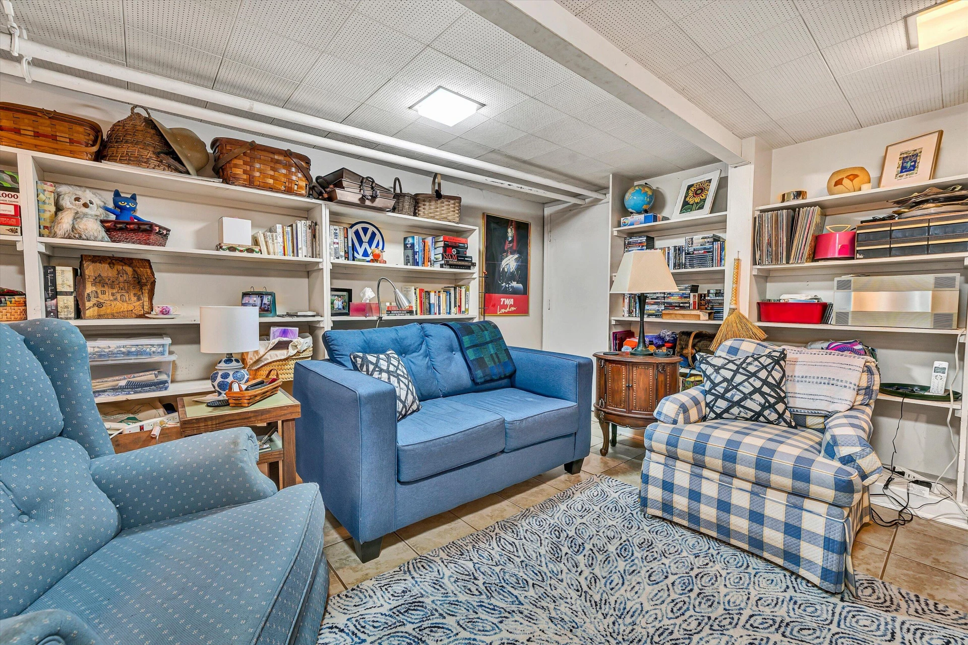 2435 Stanley AVE - Photo 36