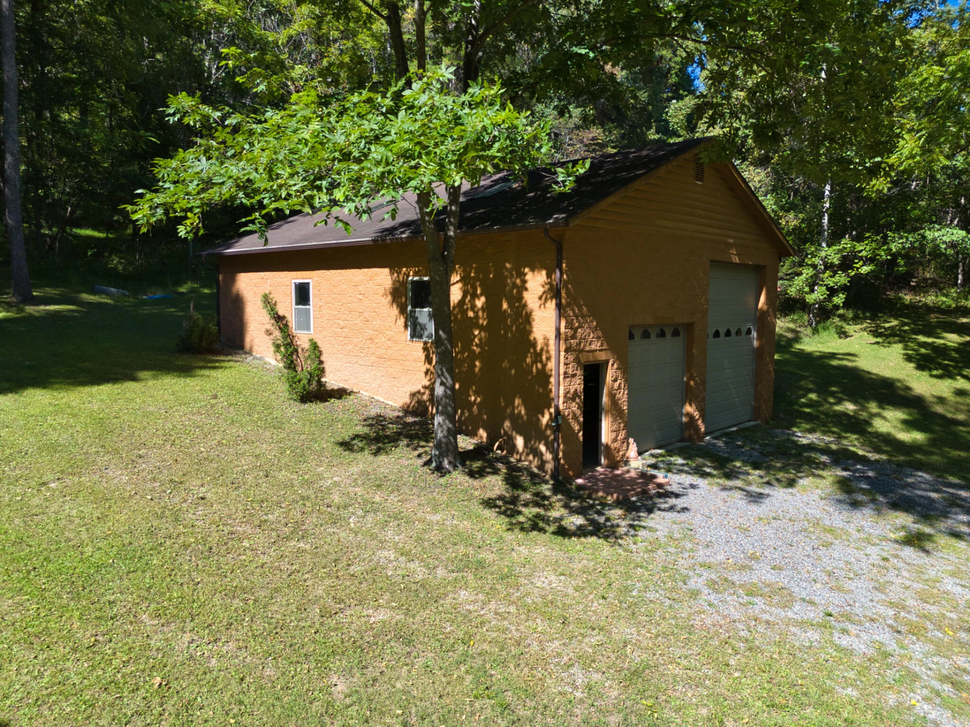 2554 Georges Run RD - Photo 30