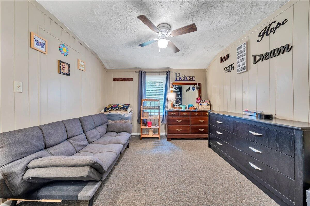 4251 Hershberger RD - Photo 13