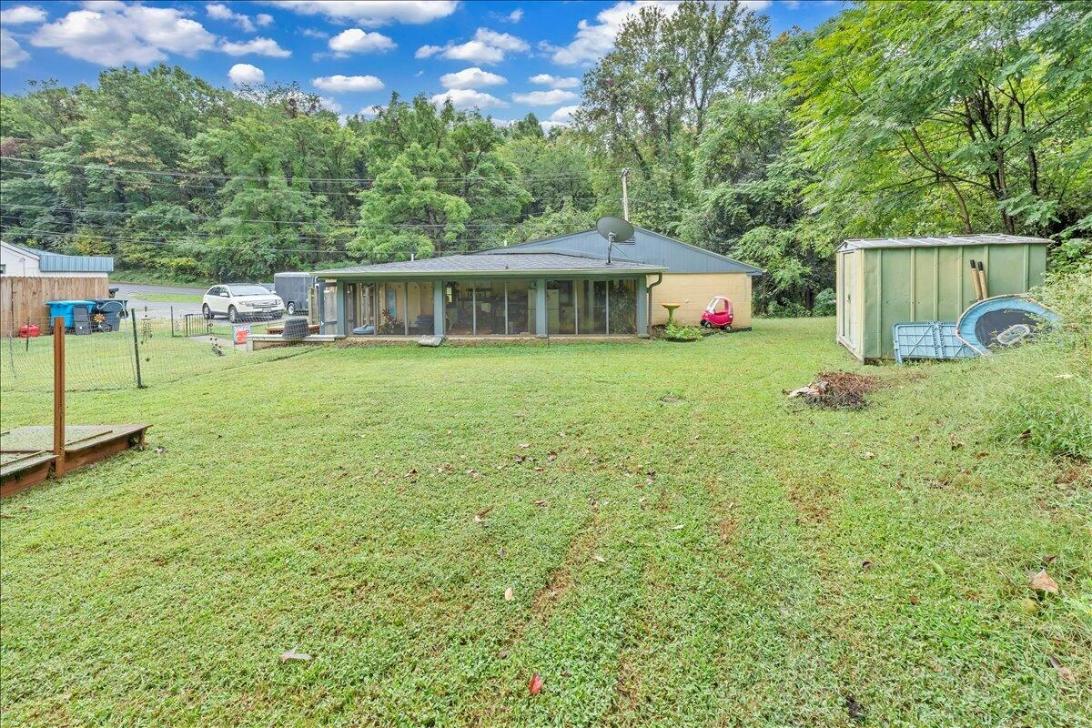 4251 Hershberger RD - Photo 17