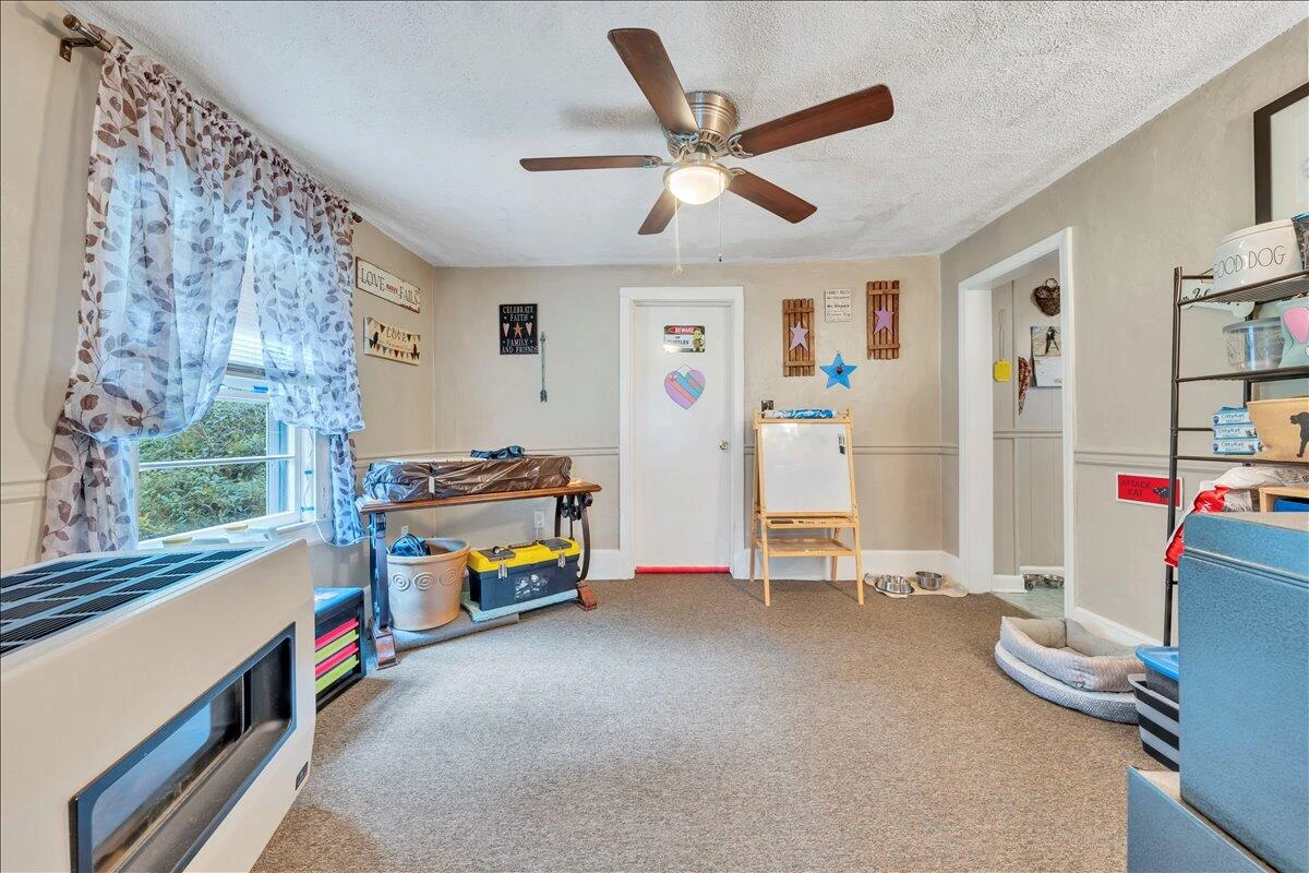 4251 Hershberger RD - Photo 6