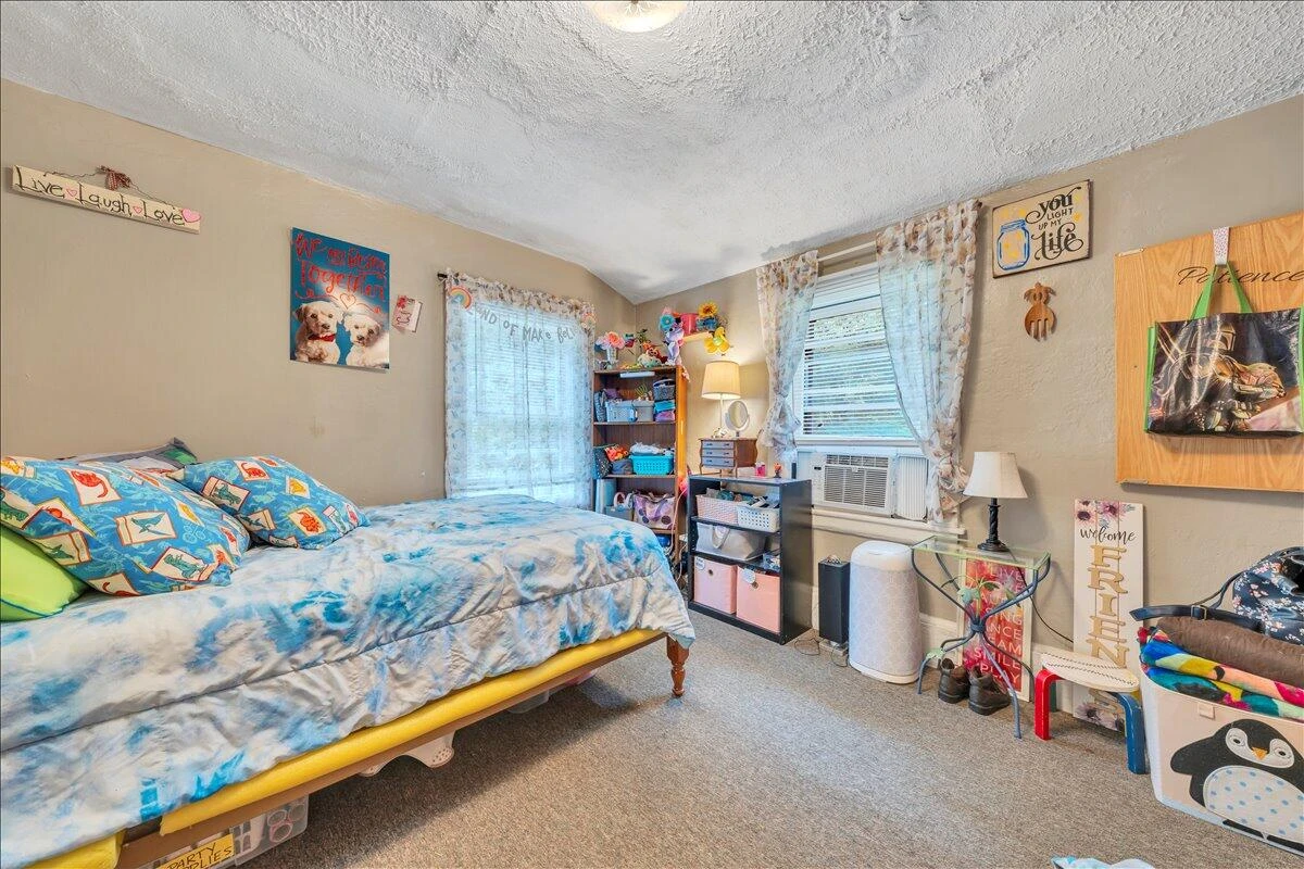 4251 Hershberger RD - Photo 8