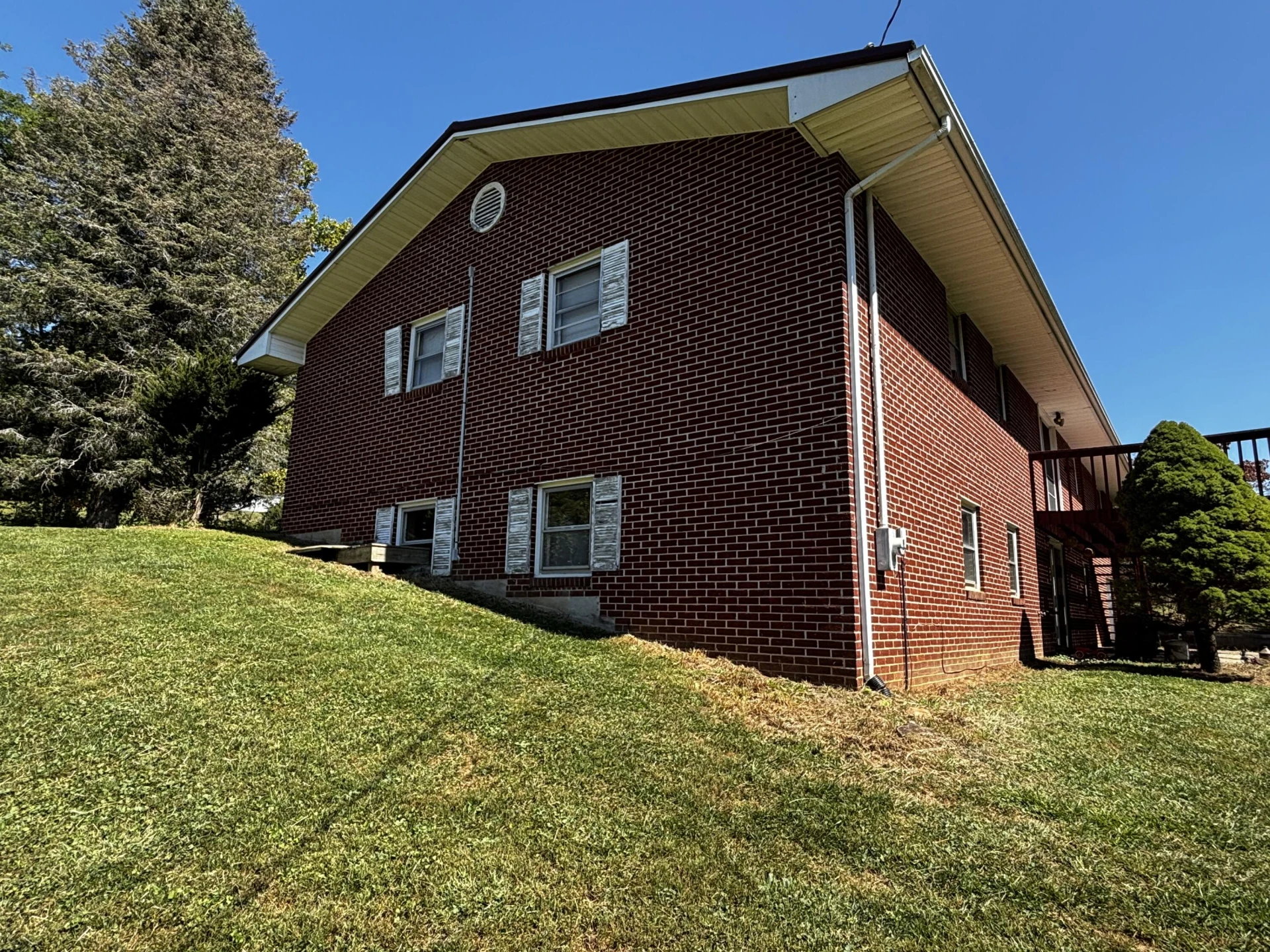 375 Barberry RD - Photo 7