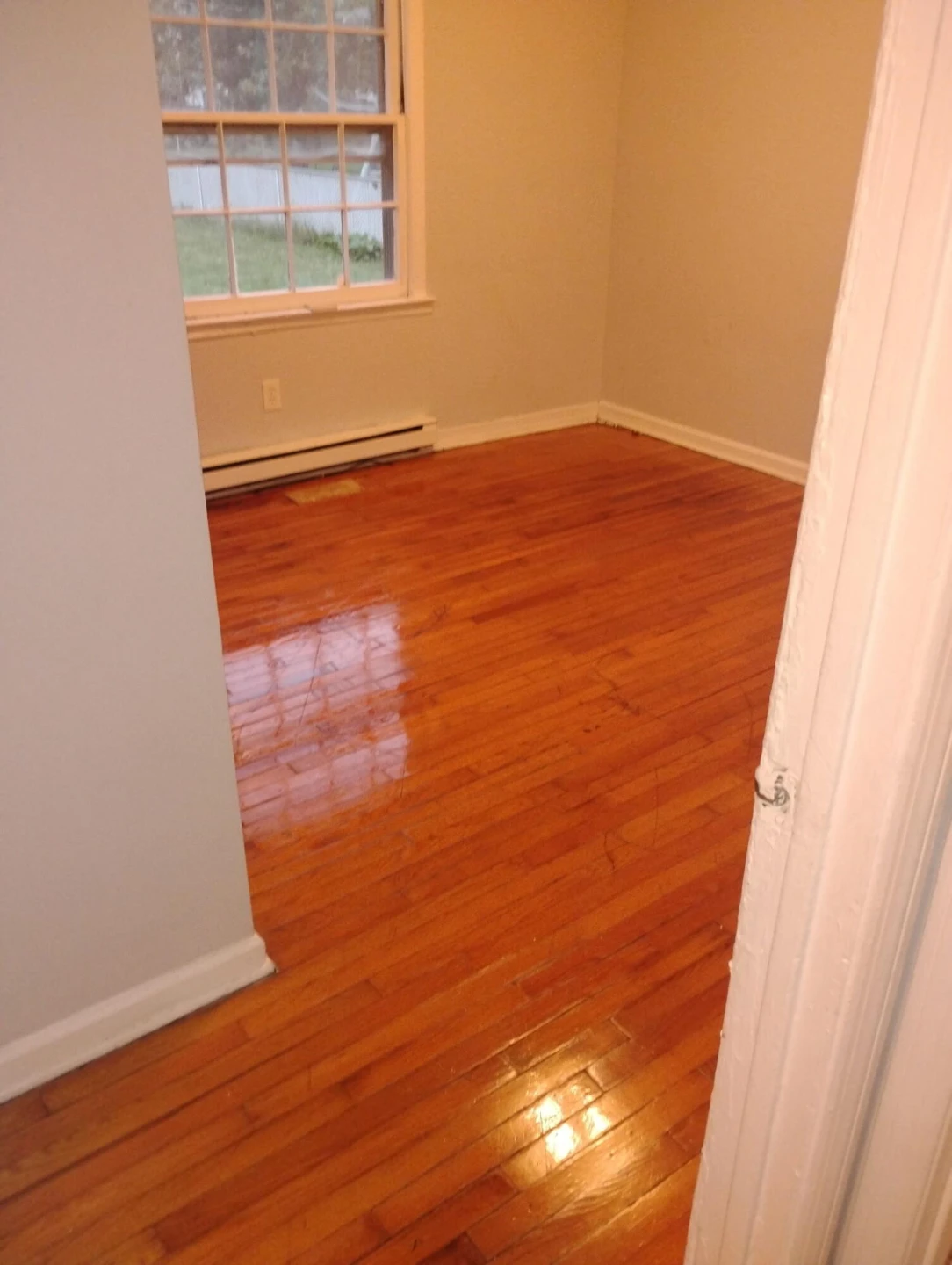 1526 Gordon AVE - Photo 2
