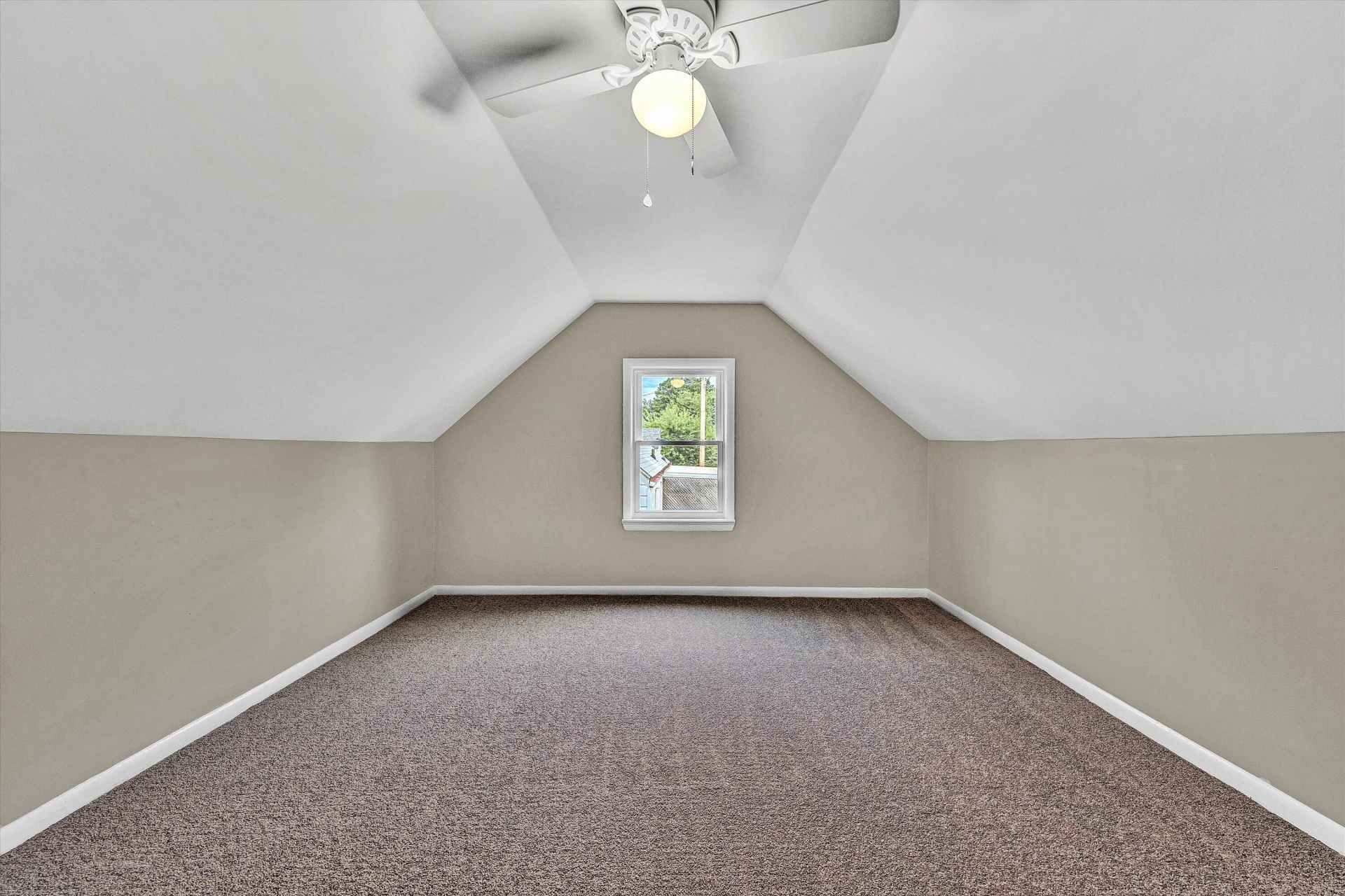 2719 Edison ST - Photo 21