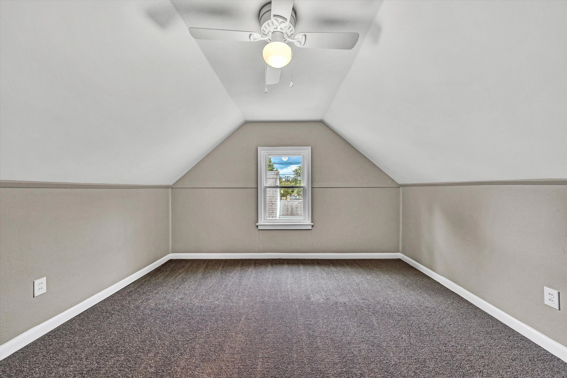 2719 Edison ST - Photo 23