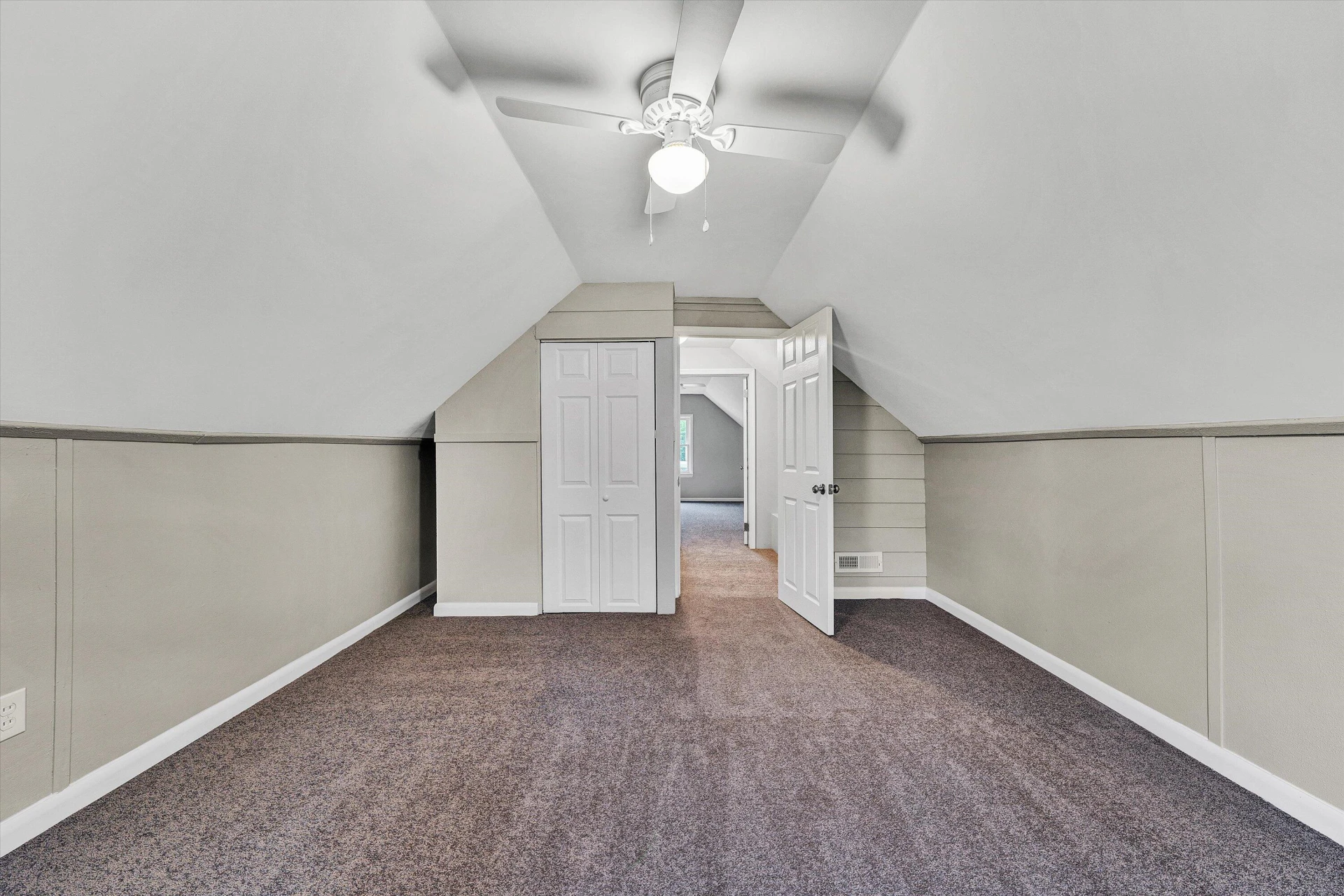 2719 Edison ST - Photo 24