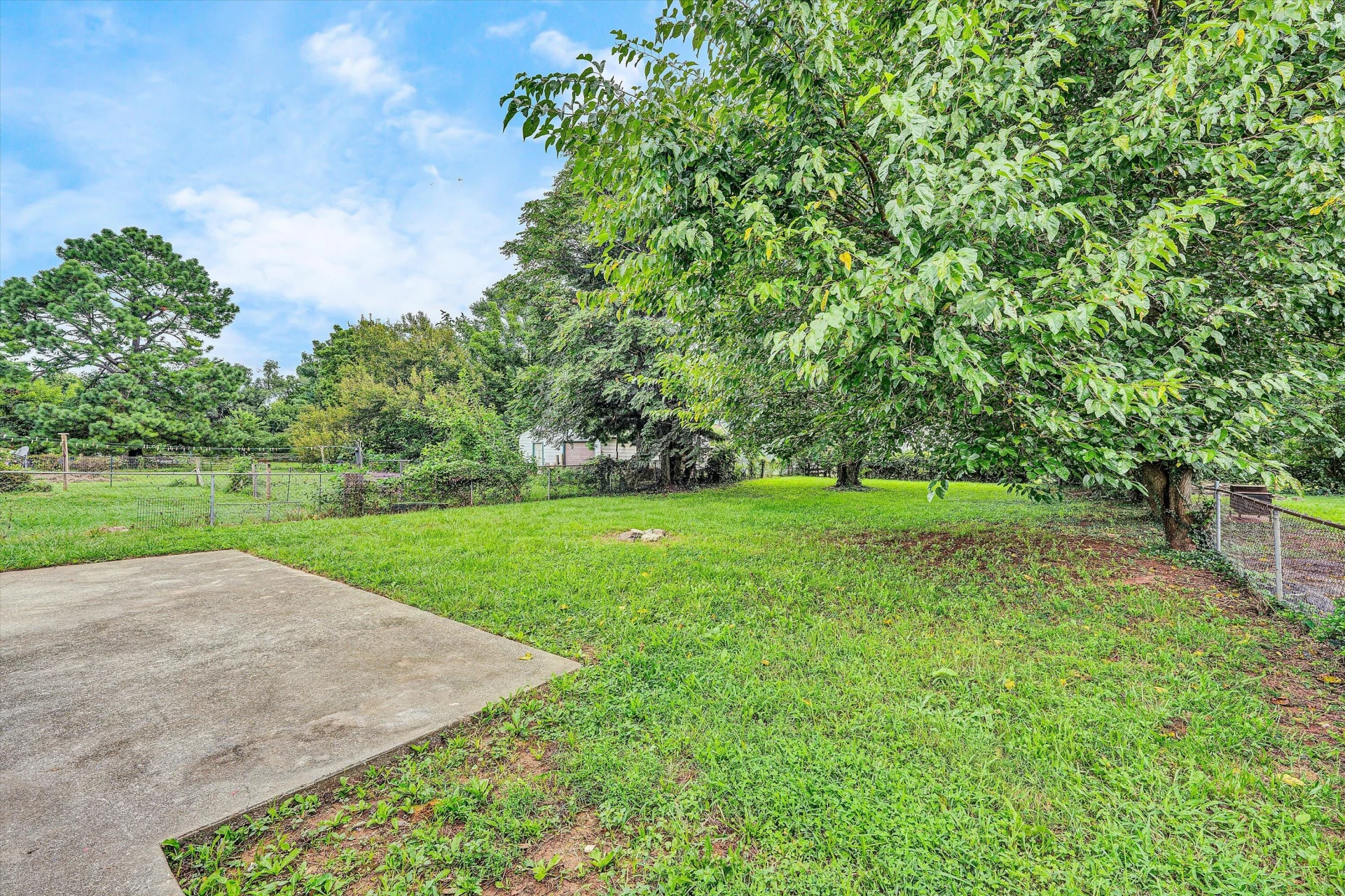 2719 Edison ST - Photo 30