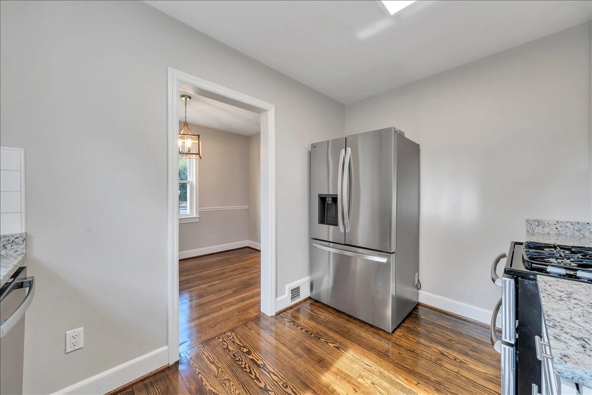 3935 Richland  AVE - Photo 15