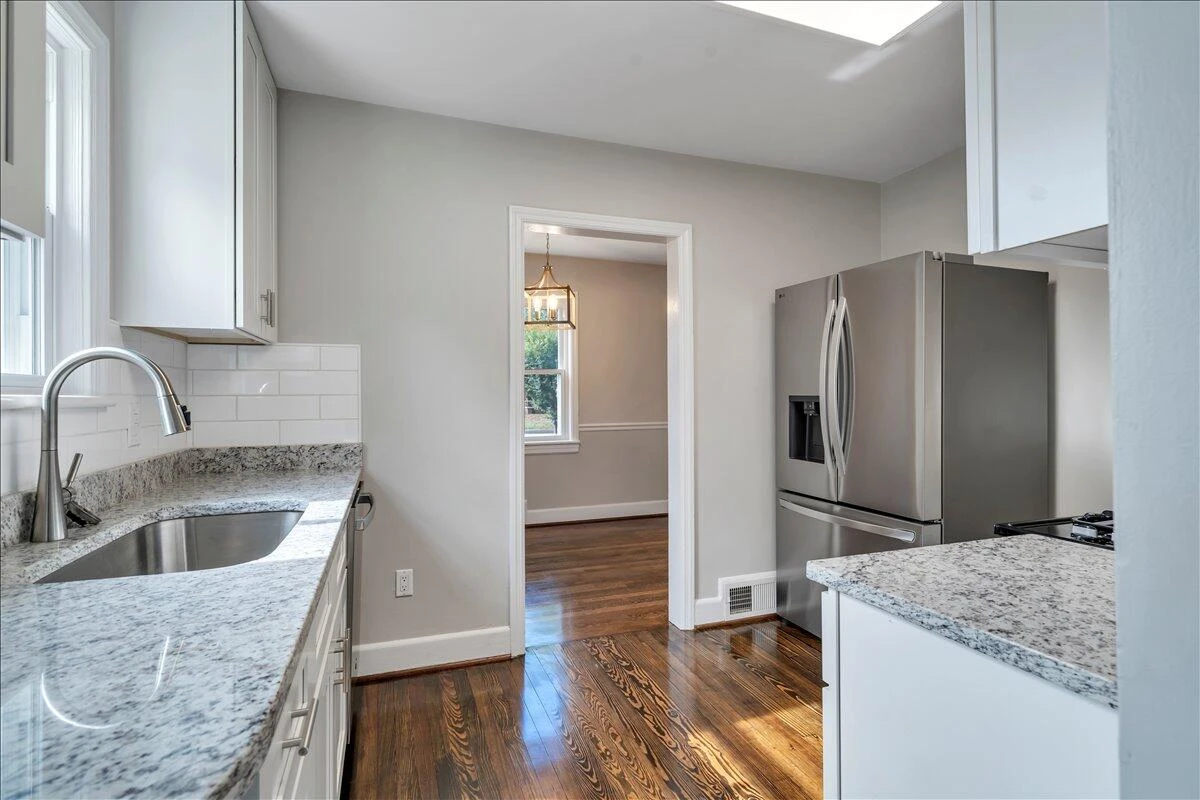 3935 Richland  AVE - Photo 18