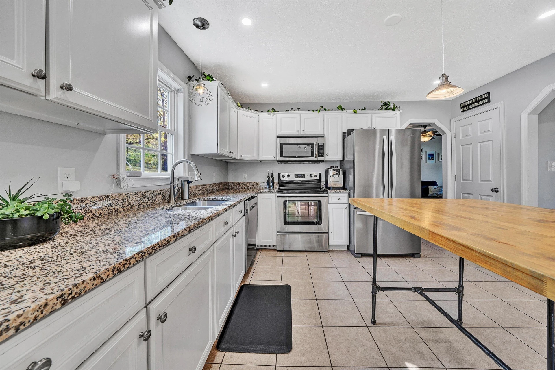271 New Cameron DR - Photo 11