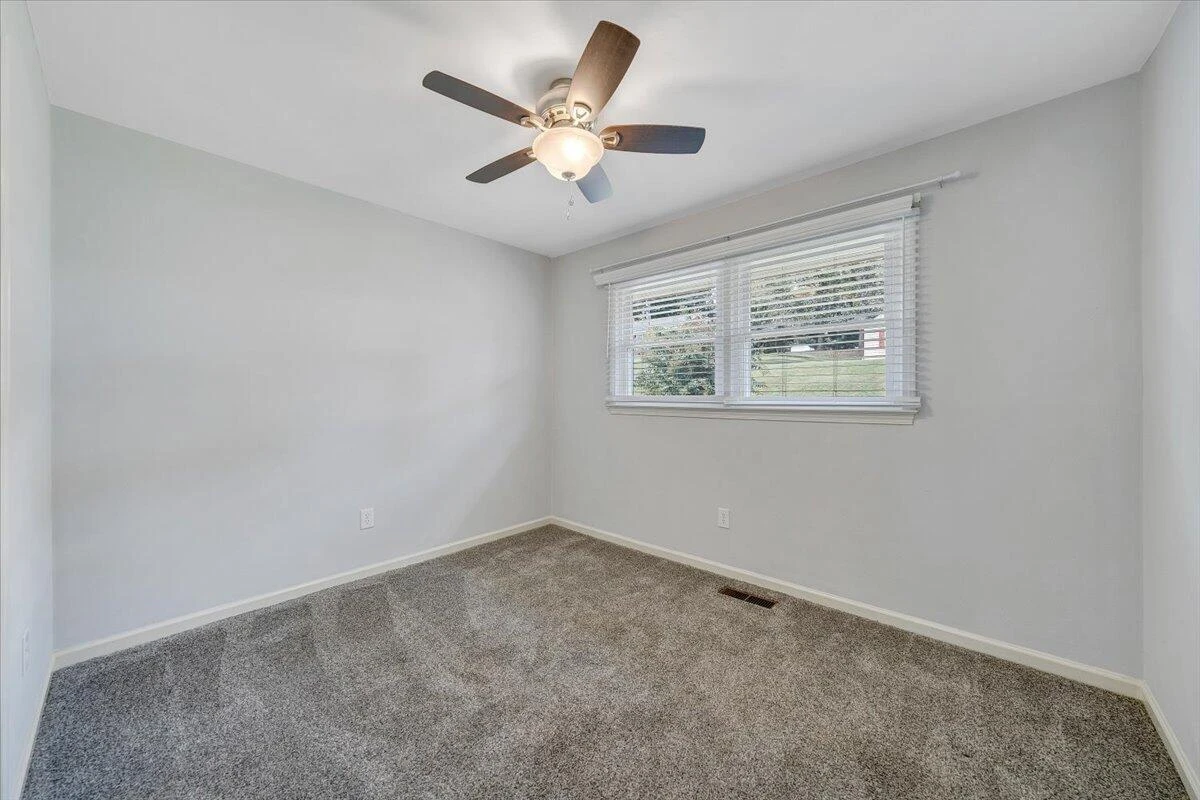 3011 Richard AVE - Photo 19