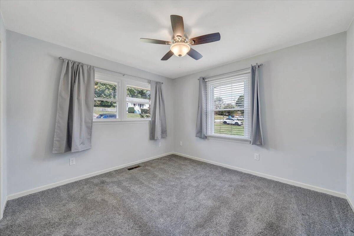 3011 Richard AVE - Photo 21