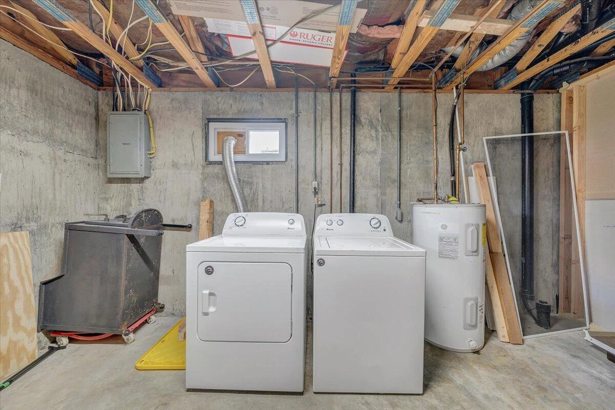 3011 Richard AVE - Photo 38