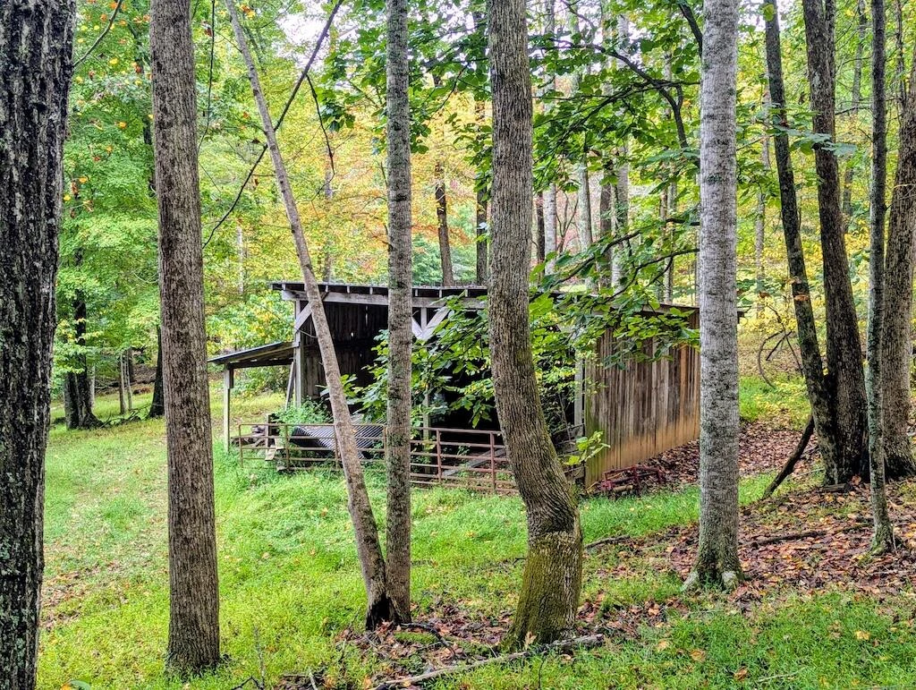 173 Hubbard RD - Photo 37