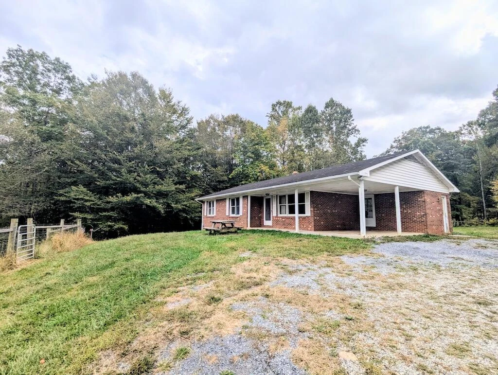 173 Hubbard RD - Photo 47