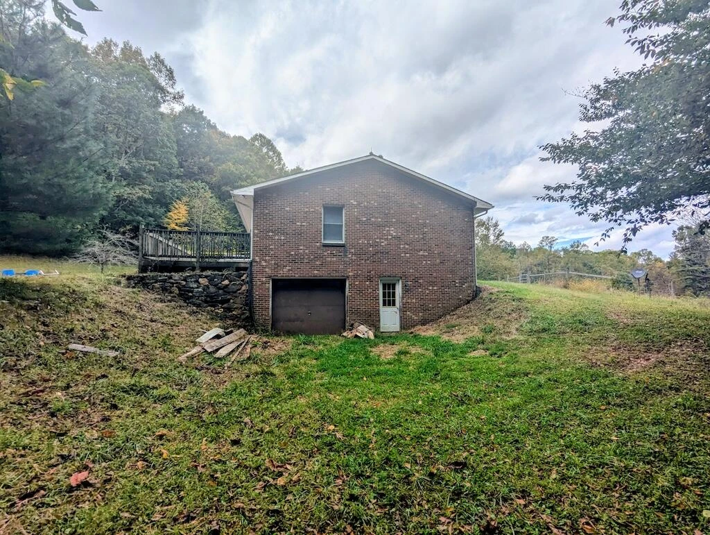 173 Hubbard RD - Photo 50