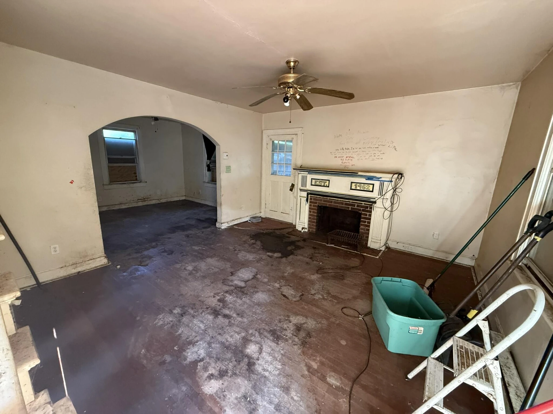 3112 GARDEN CITY BLVD - Photo 4