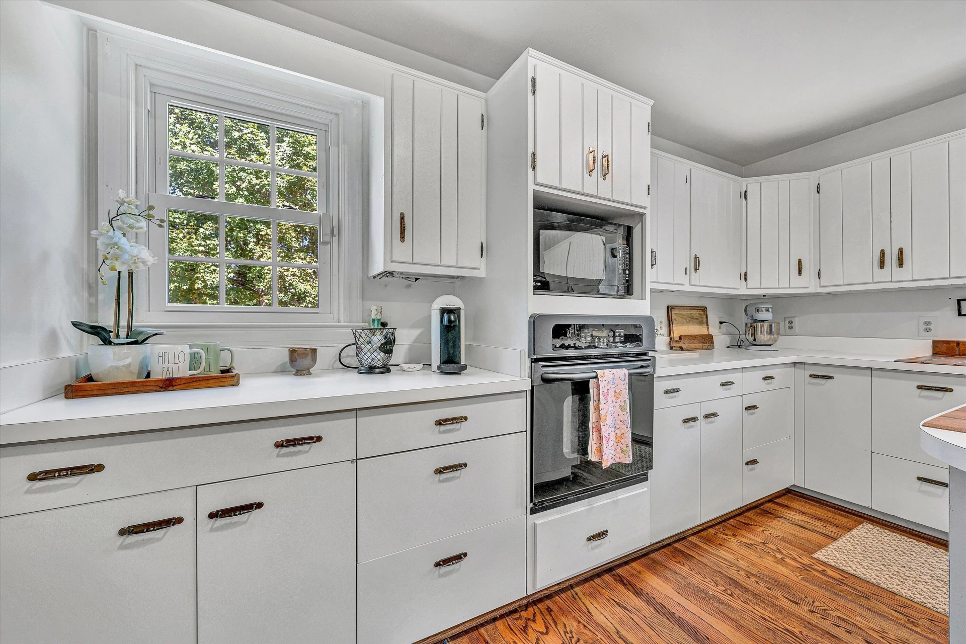 225 Hancock ST - Photo 21