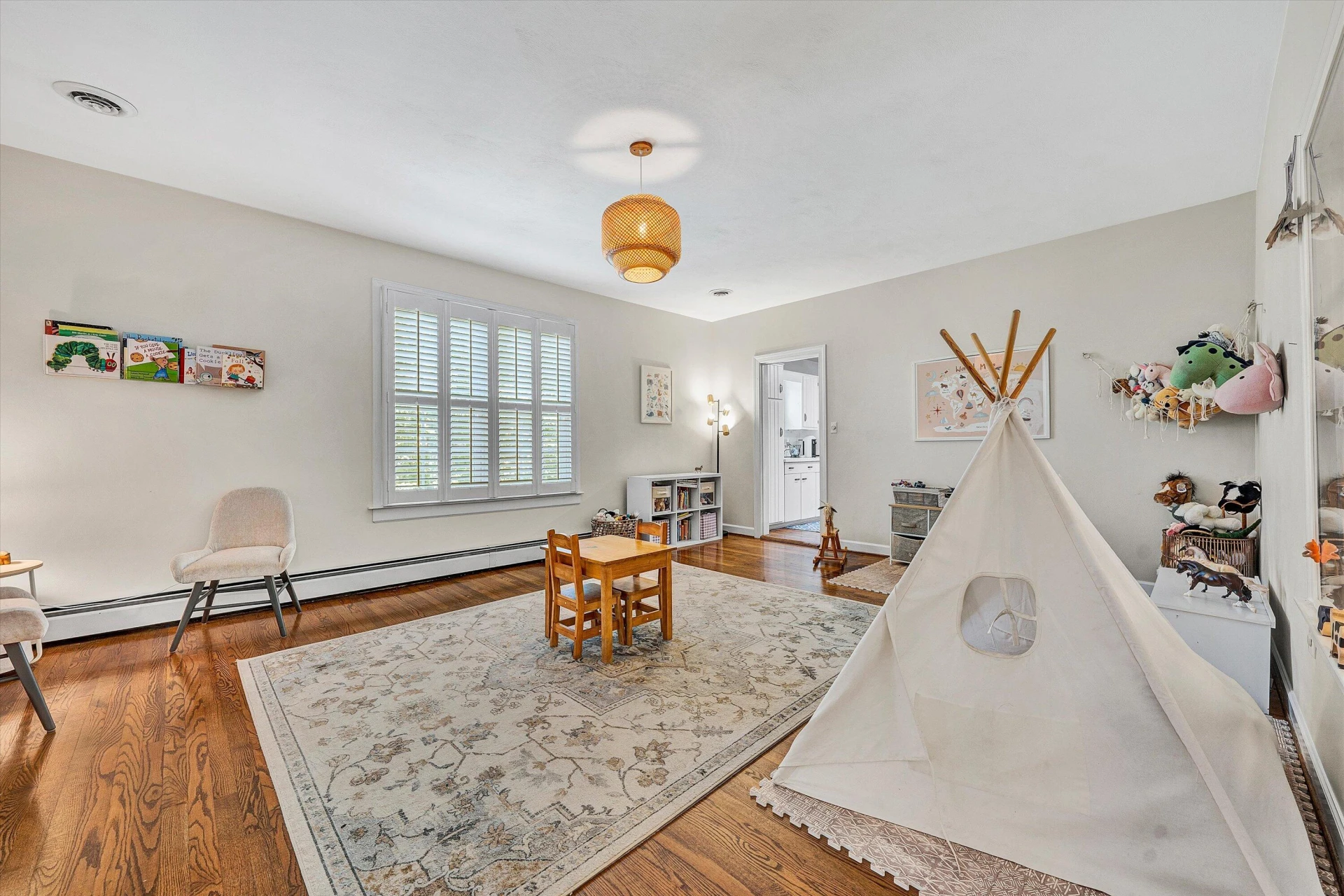 225 Hancock ST - Photo 35