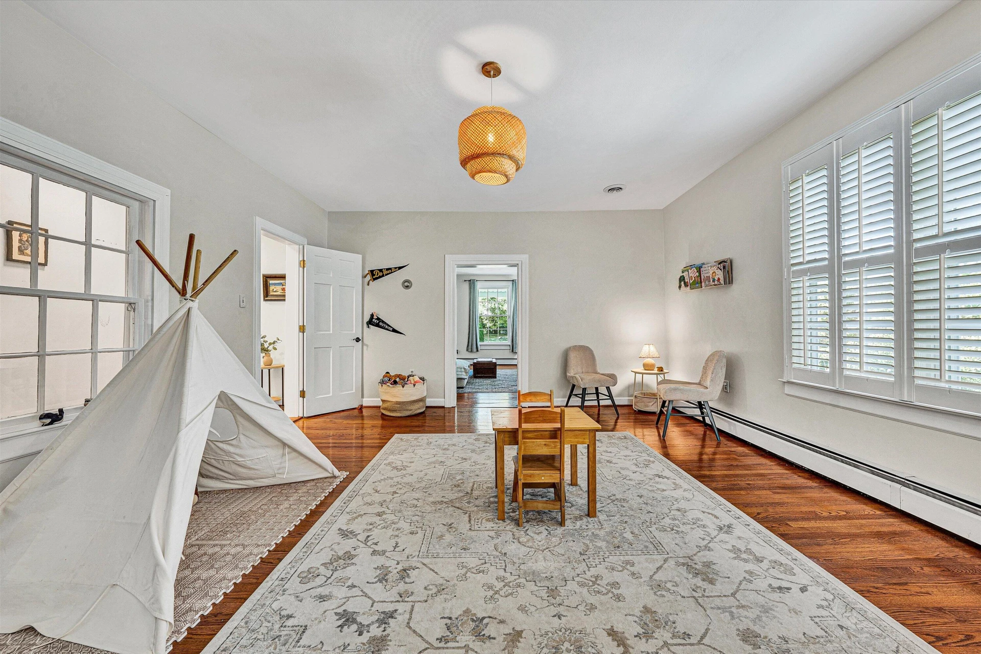 225 Hancock ST - Photo 36