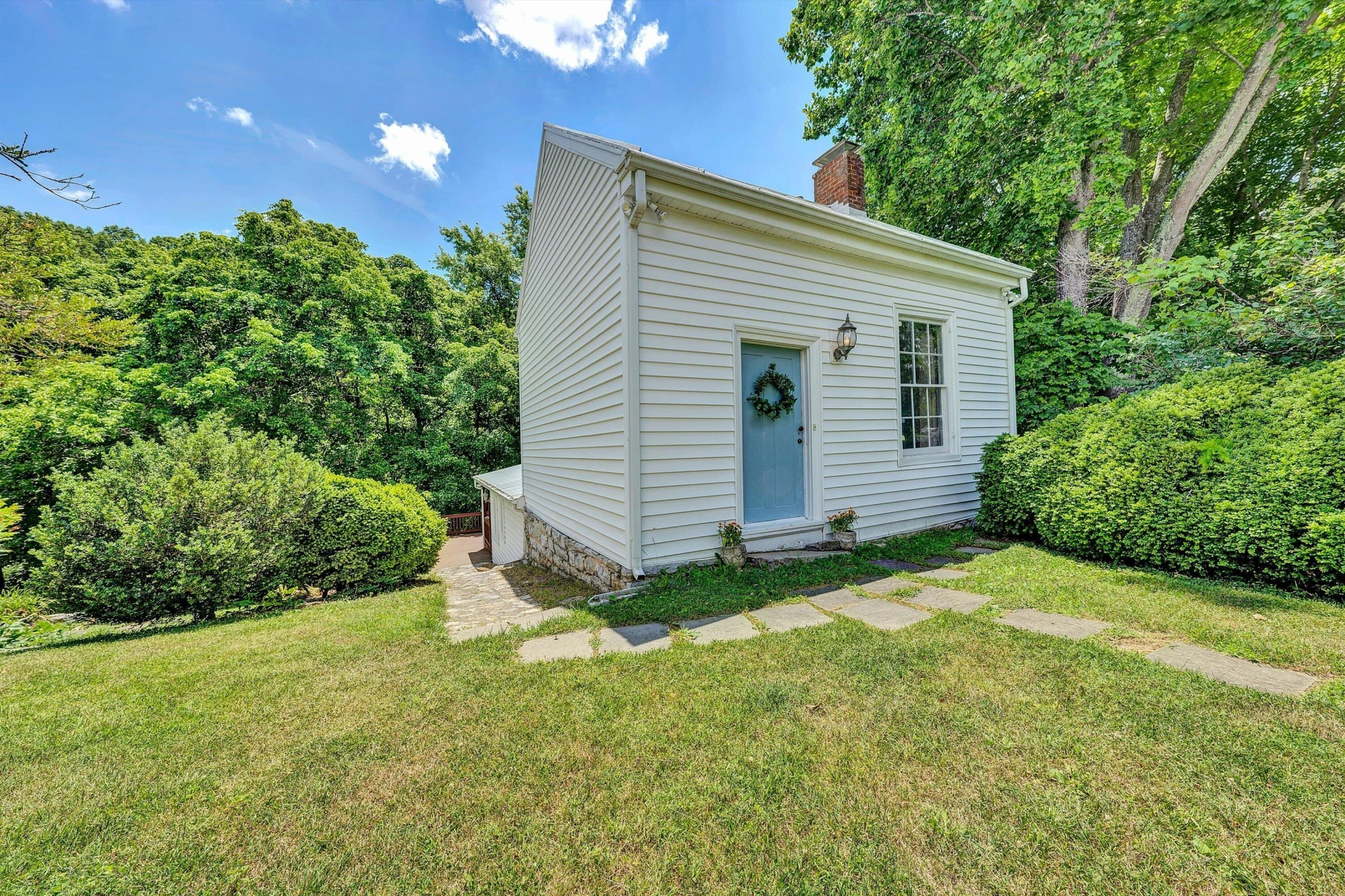 225 Hancock ST - Photo 61