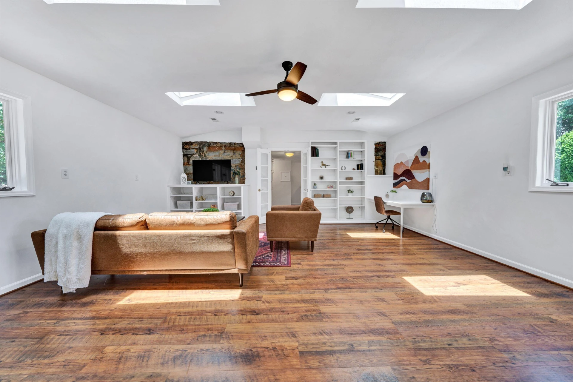 225 Hancock ST - Photo 69