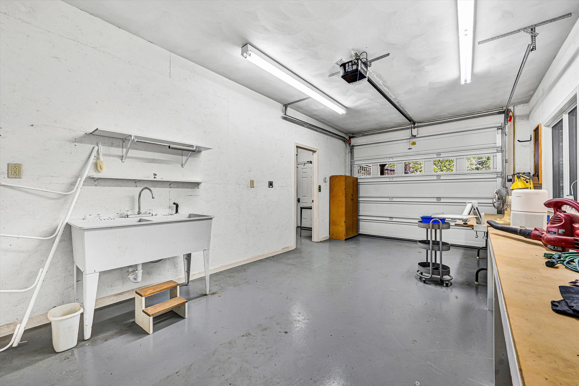 225 Hancock ST - Photo 88