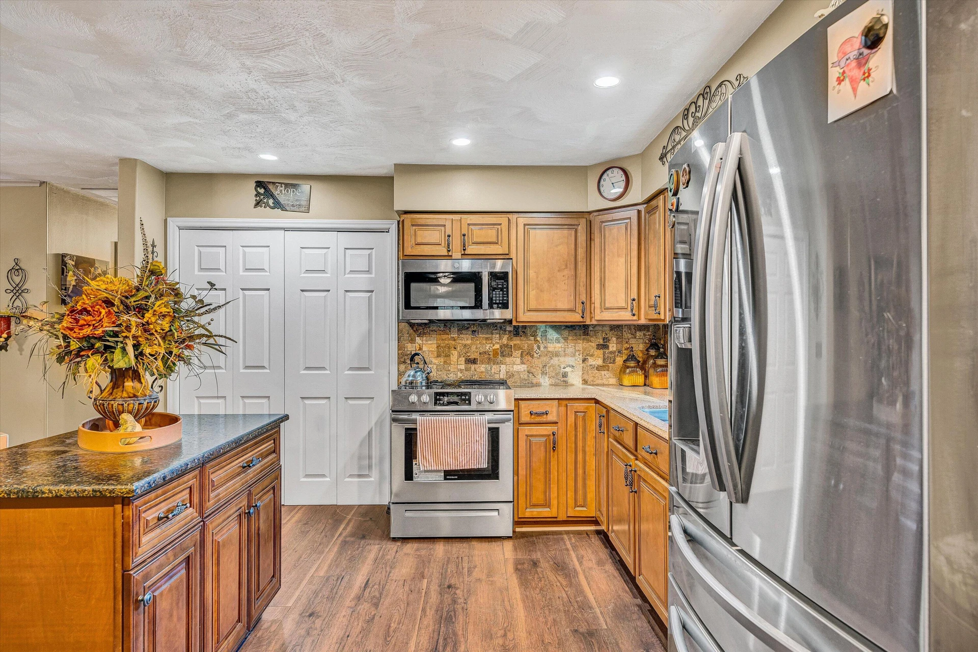 248 Ridgeway CIR - Photo 14