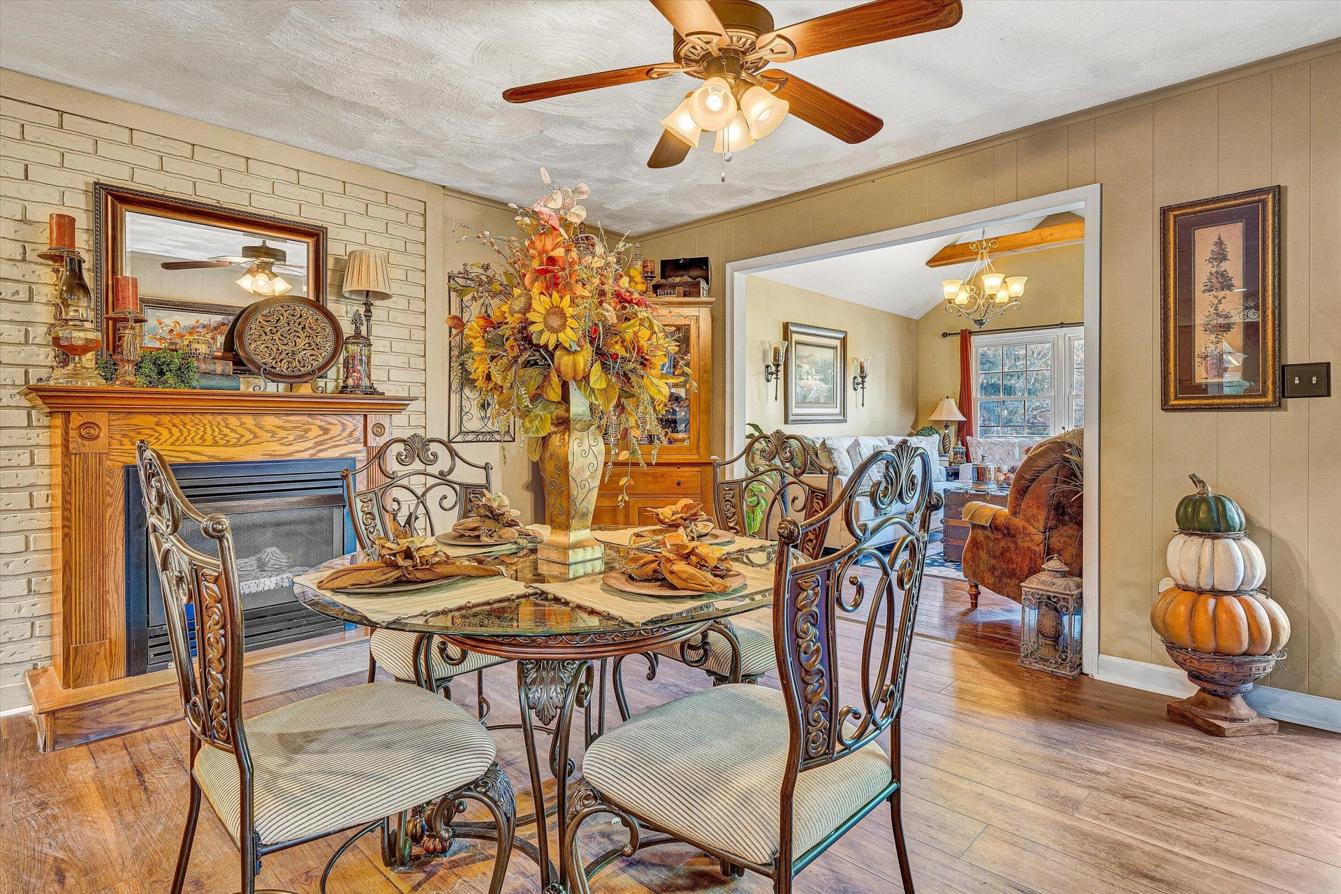 248 Ridgeway CIR - Photo 6